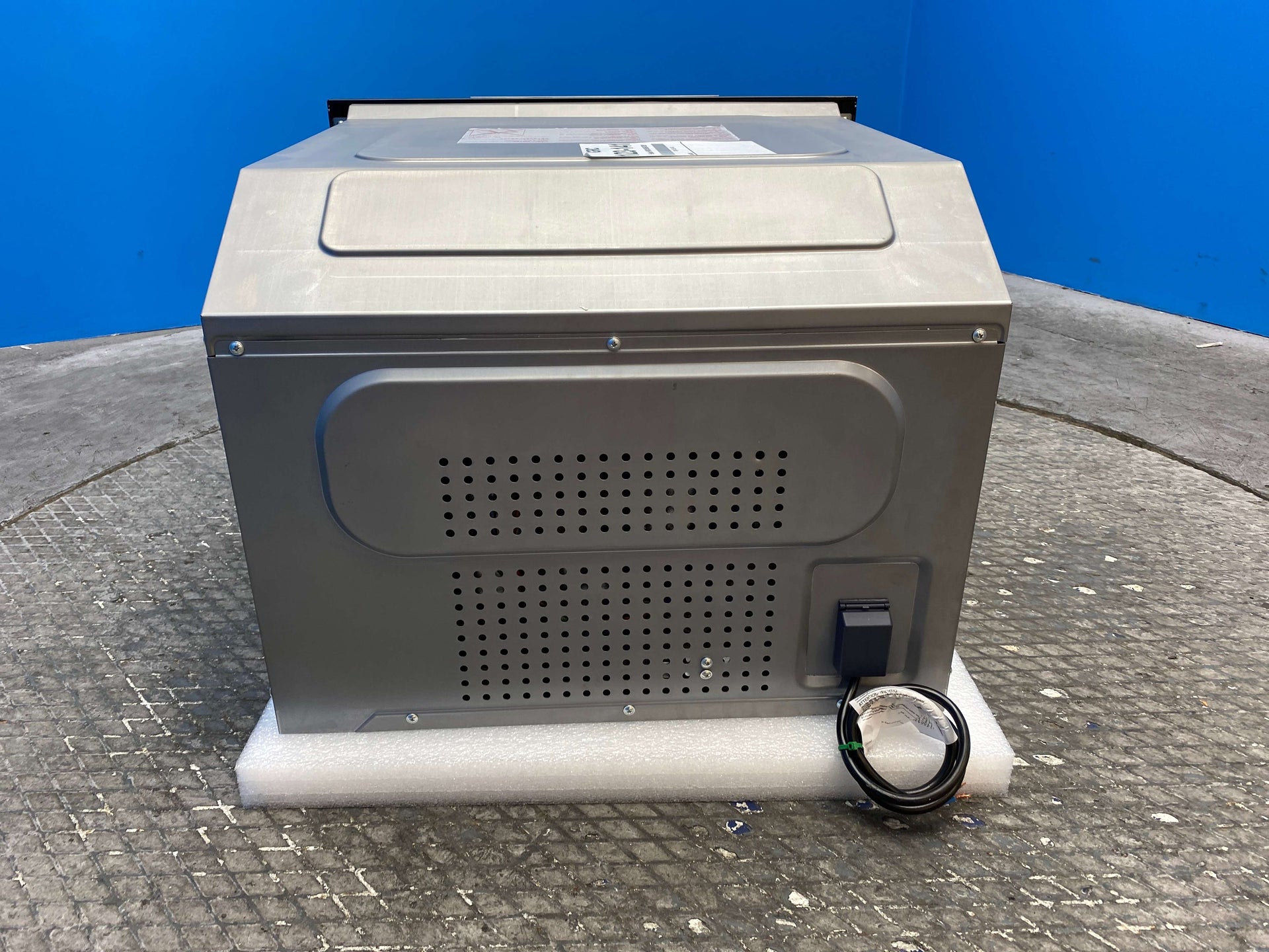 Haier HWO45NB4T0B1 Built-in 34L Combination Microwave