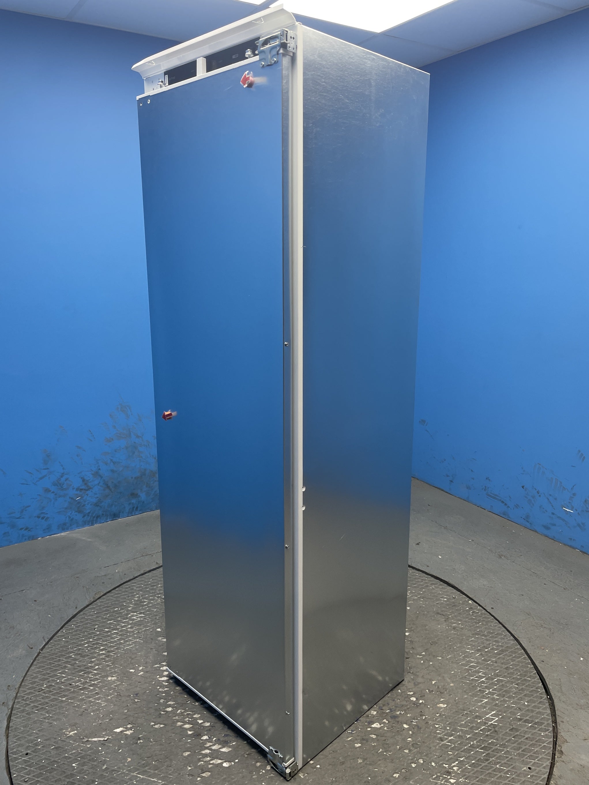 #GRC-148-986 - Bosch GIN81VEE0G Serie 4 Built-in Frost Free Upright Freezer