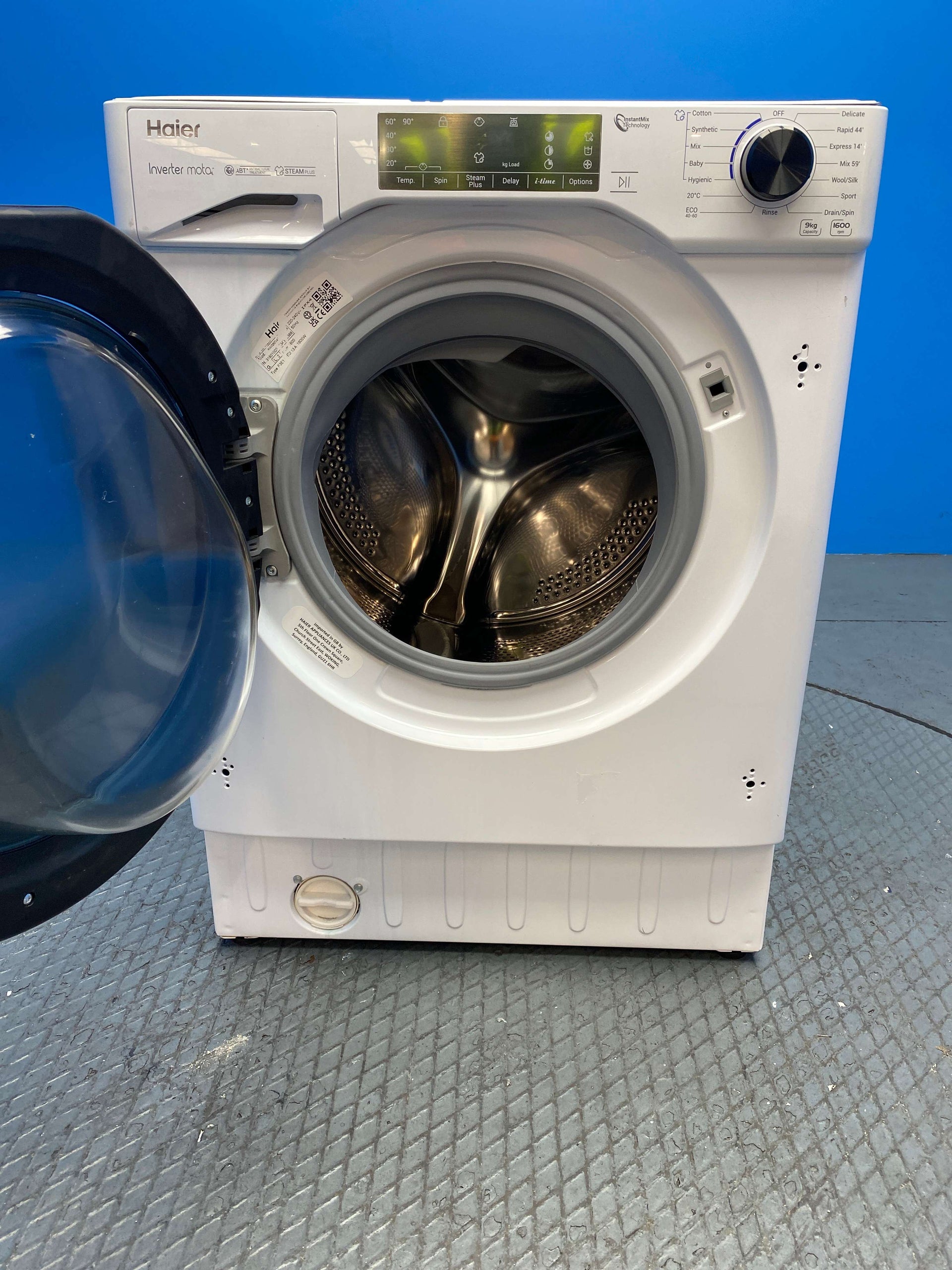 Haier HWQ90B416FWB Series 4 Integrated 9kg 1600 Spin Washing Machine