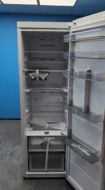 #GRC-163-575 - Samsung 60cm Tall Larder Fridge – 387L Capacity, SpaceMax, Smart Connected