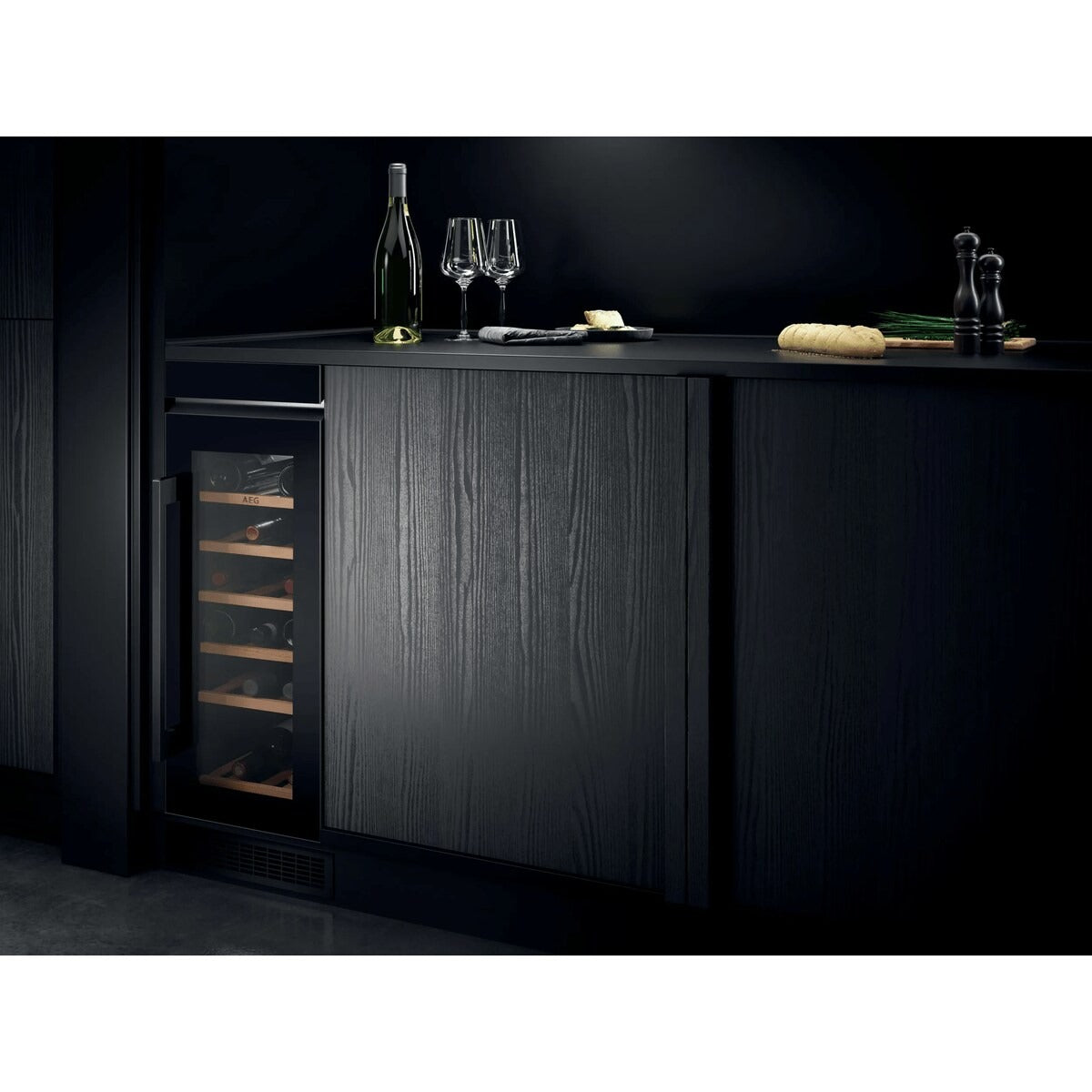AEG AWS4020B5B 30cm 20 Bottle Under Counter Wine Cooler – Renew 2 U