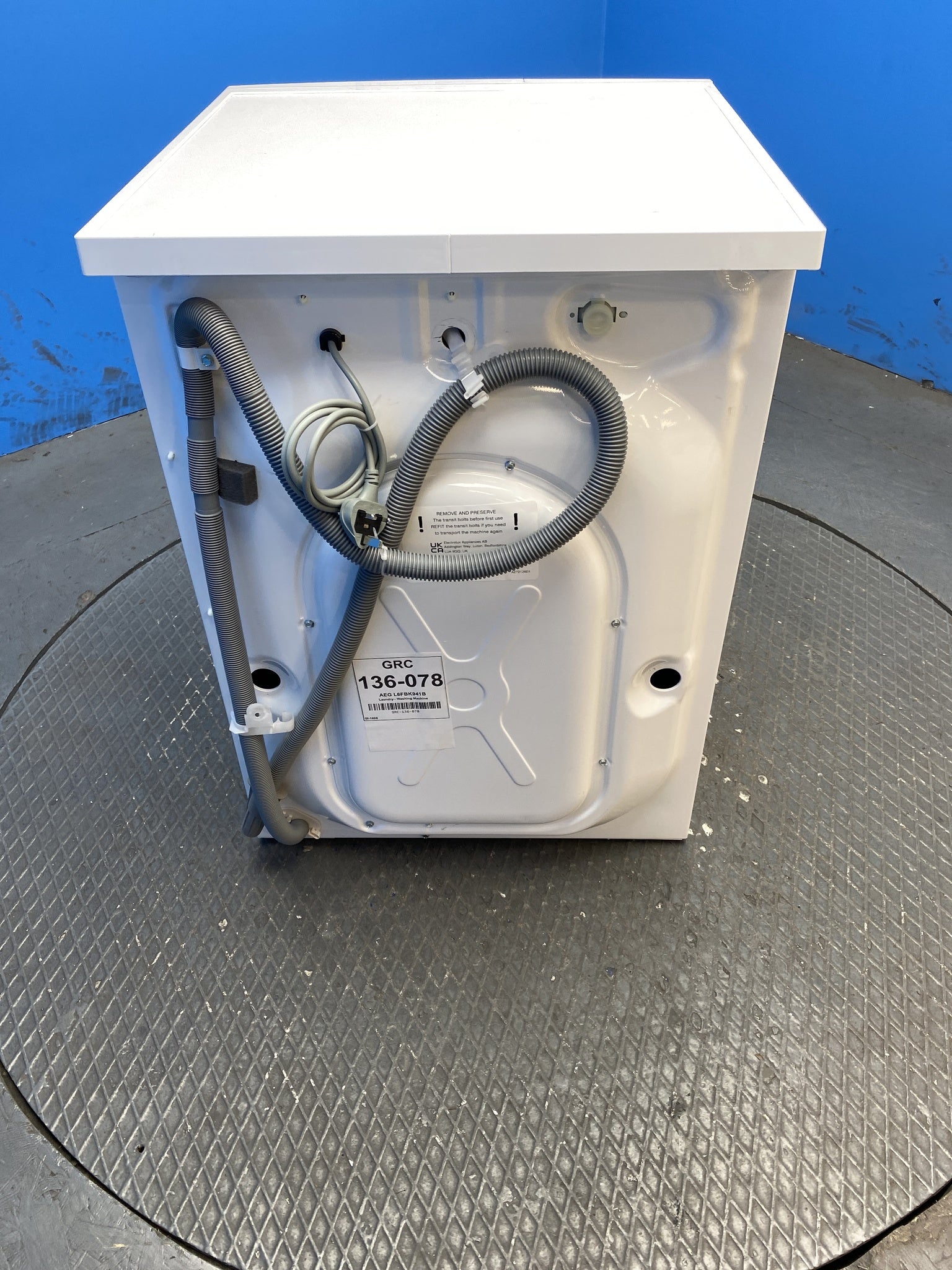 AEG 9kg 1400 Spin Washing Machine with ProSense