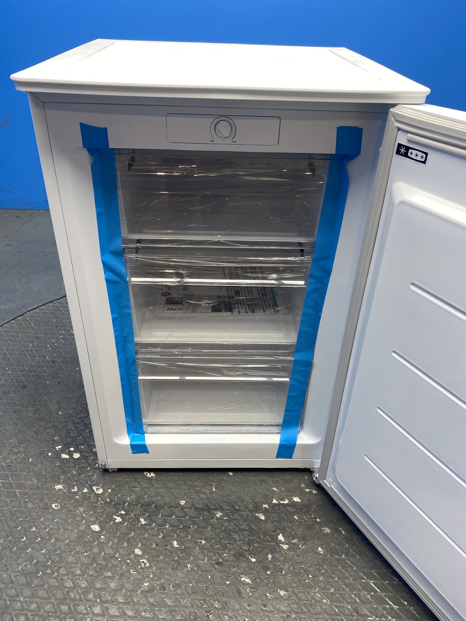 Candy CUQS58EWK 85 Litre Undercounter Freezer