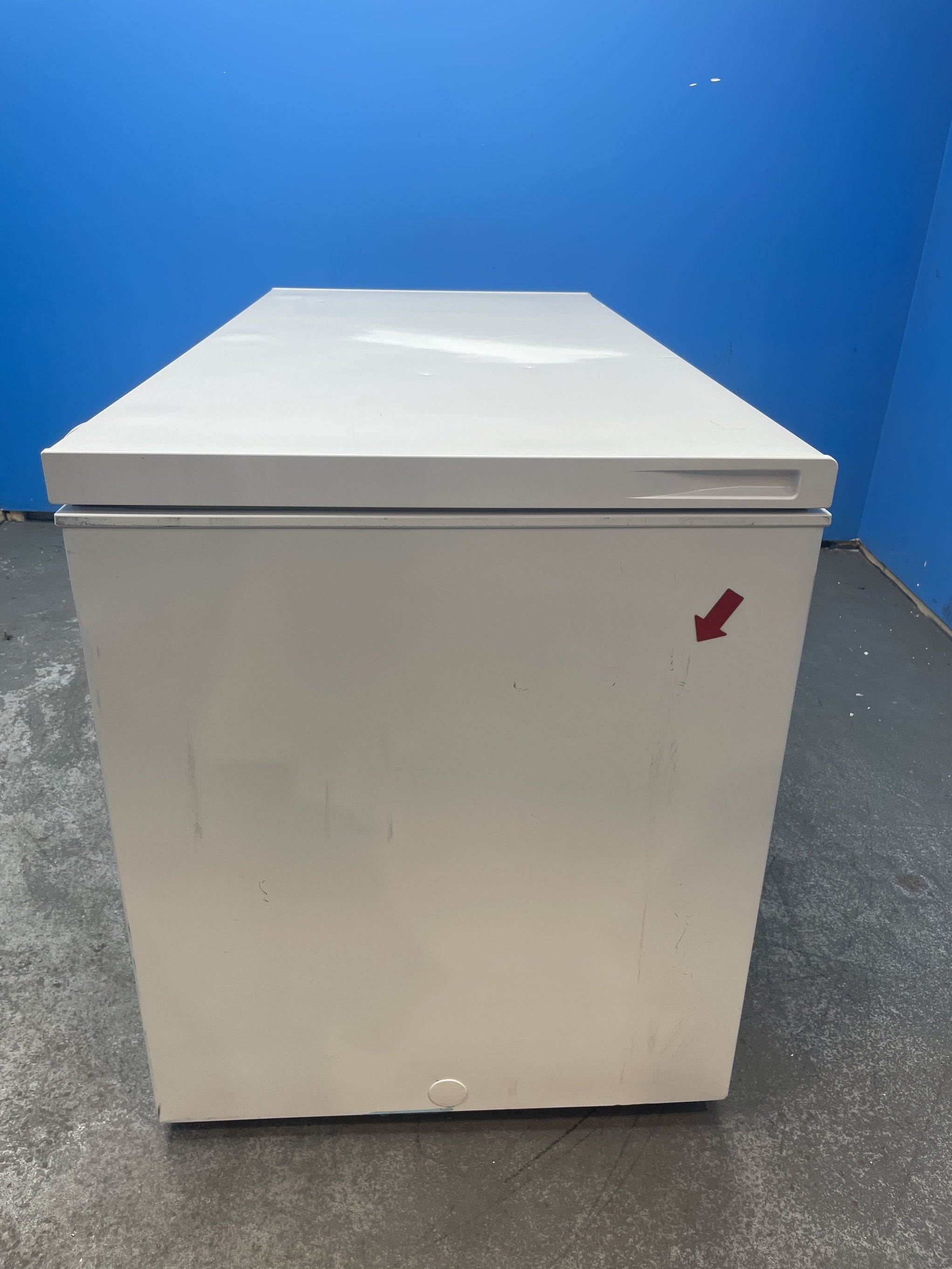 #GRC-161-881 - Hisense FC571D4AWLYE 372L Winter Guard Chest Freezer