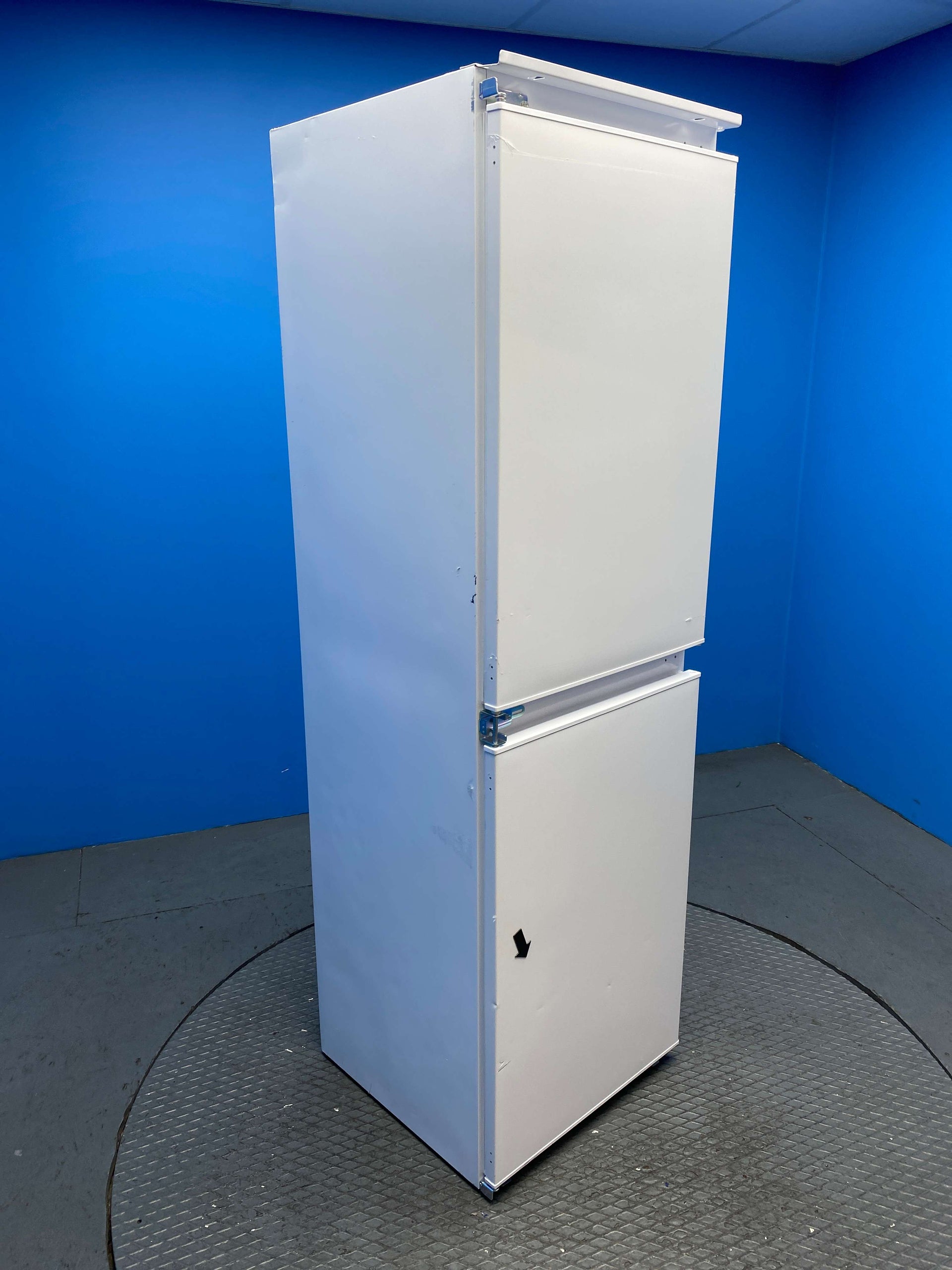 Candy CB50S518EK Integrated 233 Litre Combi Fridge Freezer