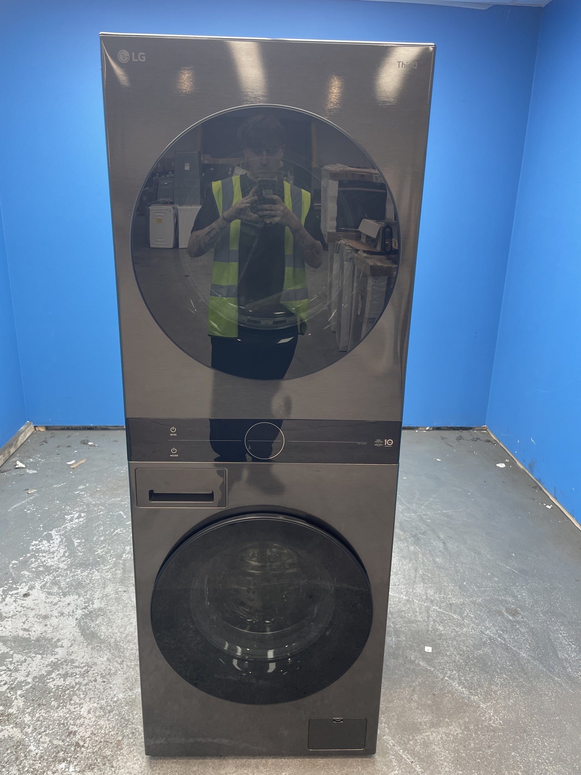 #GRC-157-474 - LG WT1210BBTN1 WashTower 12/10kg Washer Dryer