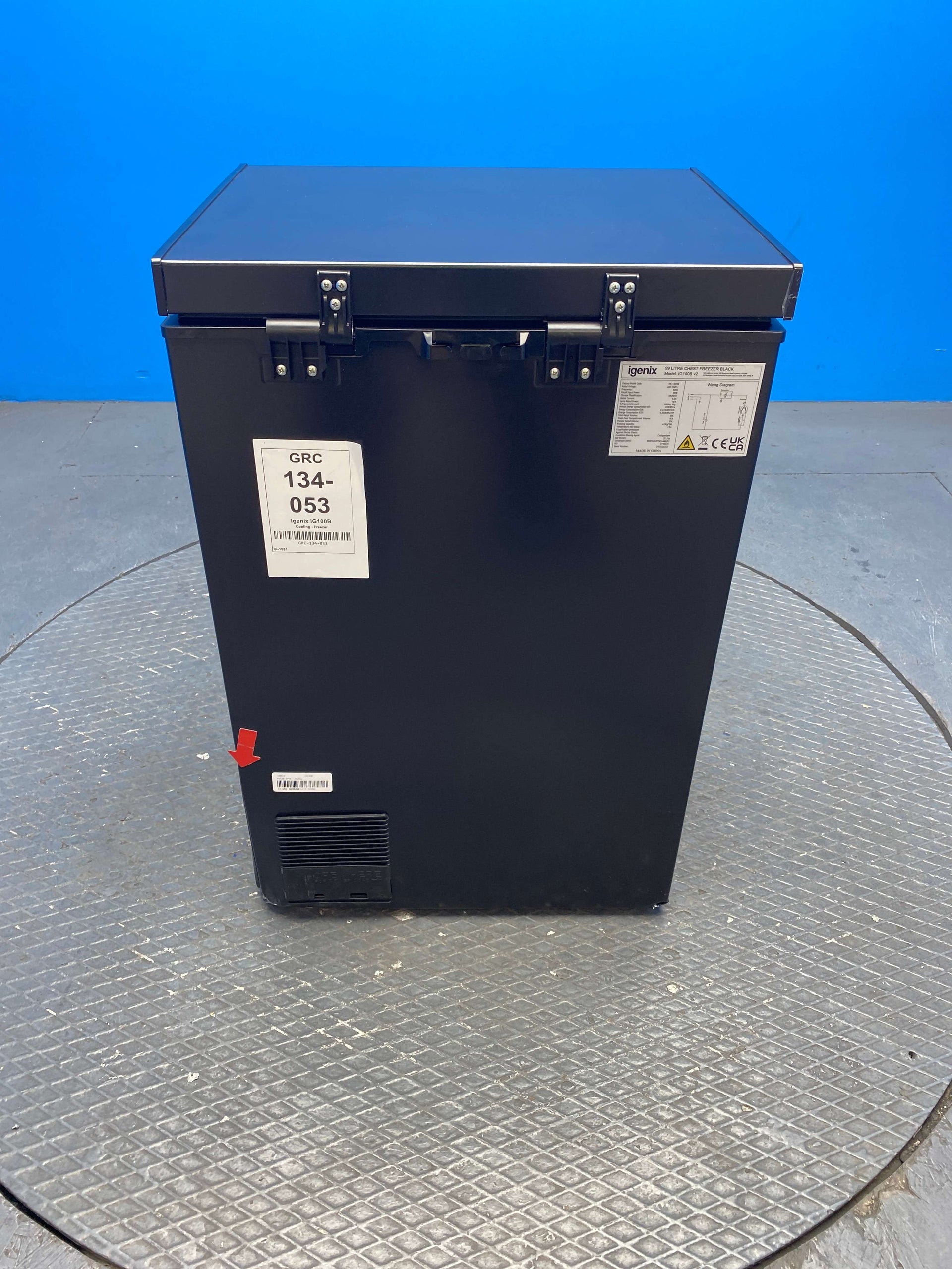 Igenix IG100B 99 Litre Freestanding Chest Freezer