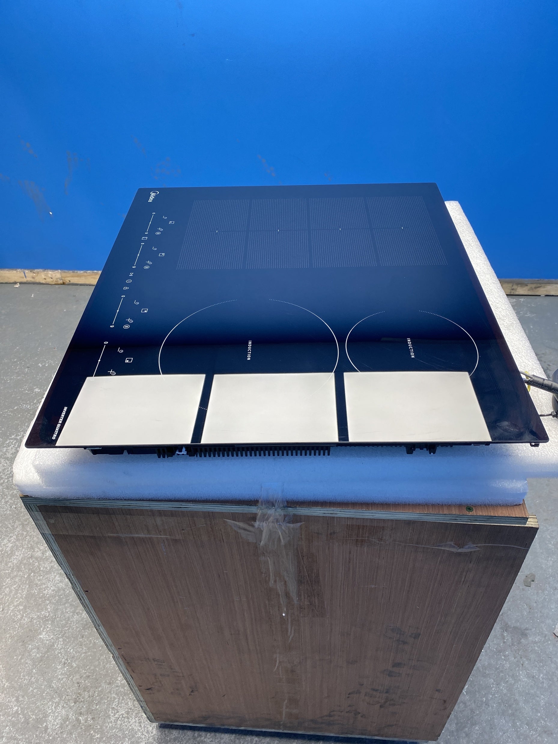 #GRC-151-296 - Midea MIH742F558K1 60cm 4 Zone Induction Hob with Flex Zone