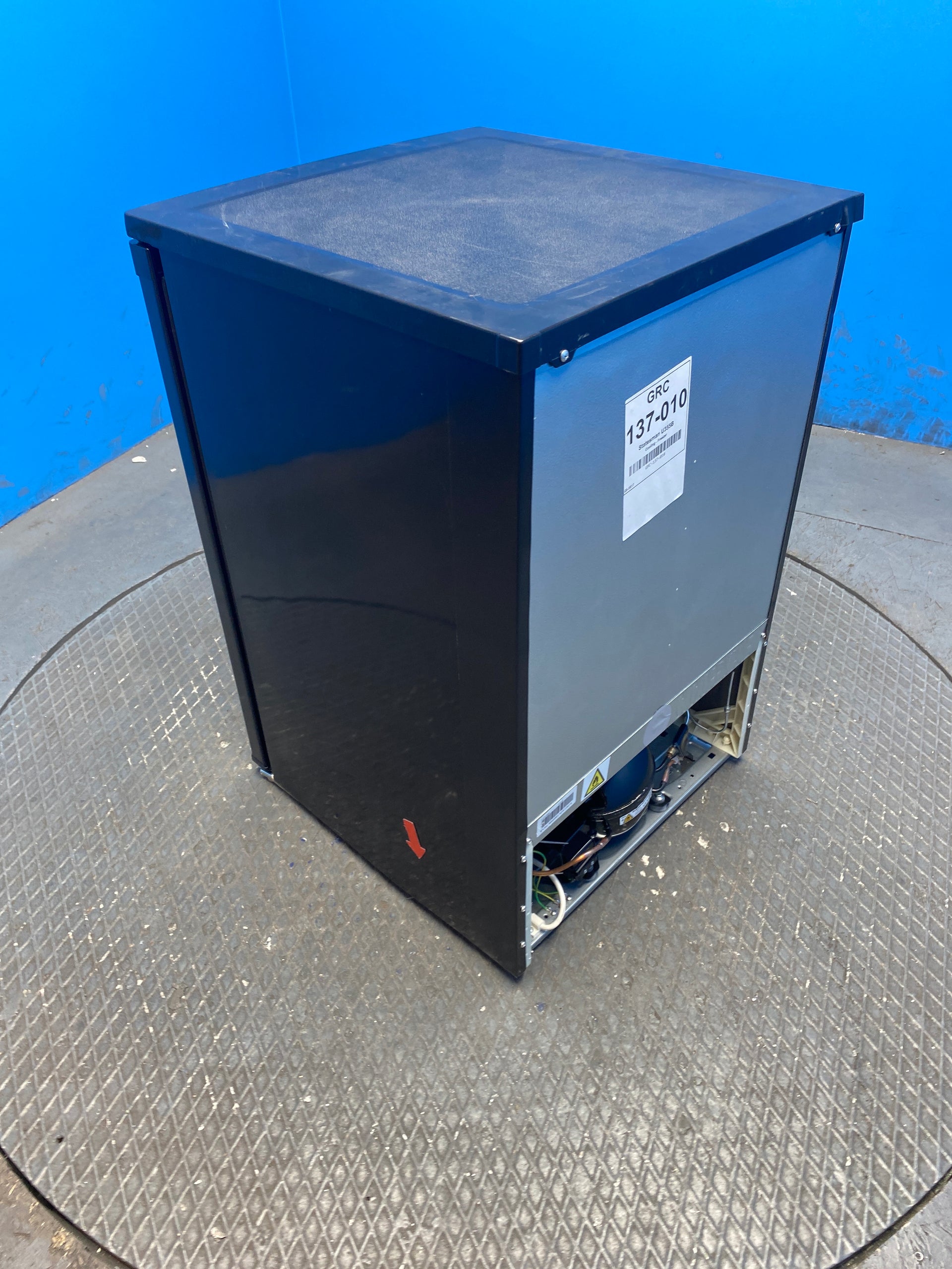 Statesman U355B 86 Litre Under Counter Freezer