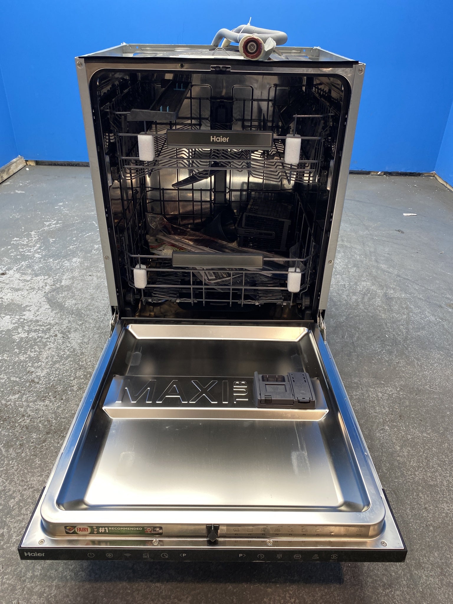 #GRC-145-178 - Haier XI4C4S0SB Integrated Wi-Fi Dishwasher with 14 Place Settings