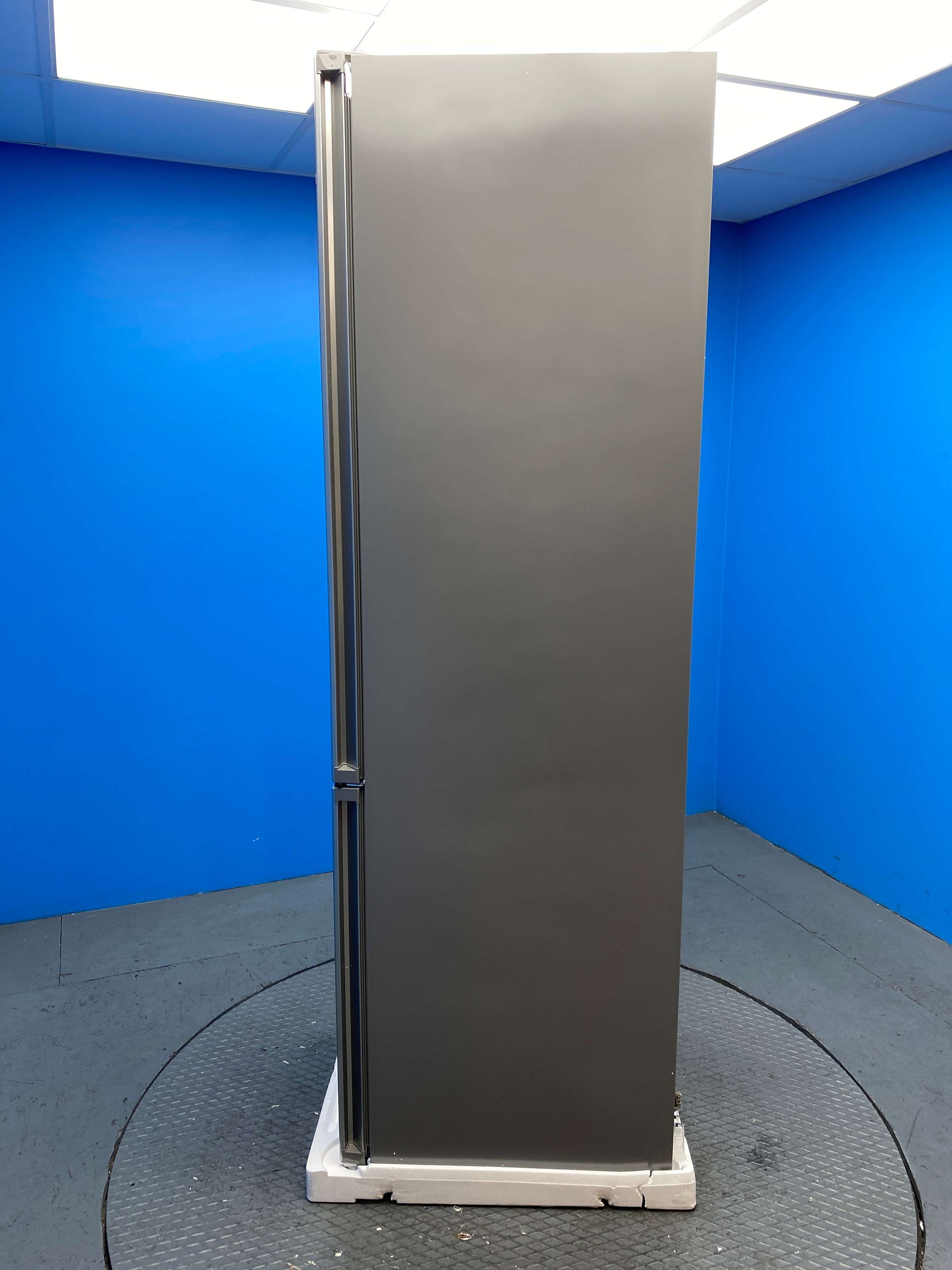 Bosch Series 4 KGN392LAFG 363L Frost Free Fridge Freezer