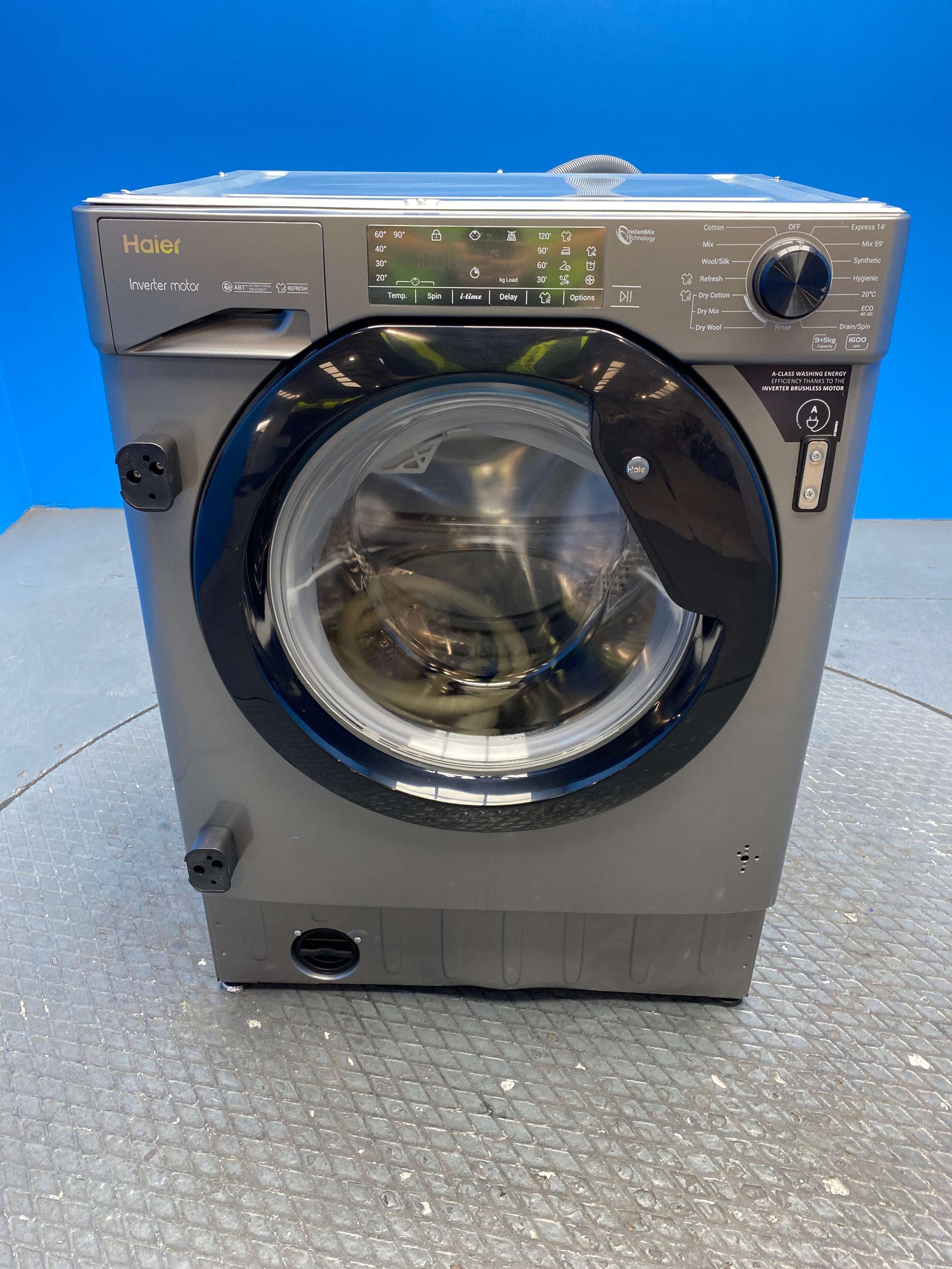 Haier Series 4 HWDQ90B416FWBR 9kg/5kg 1600rpm Integrated Washer Dryer
