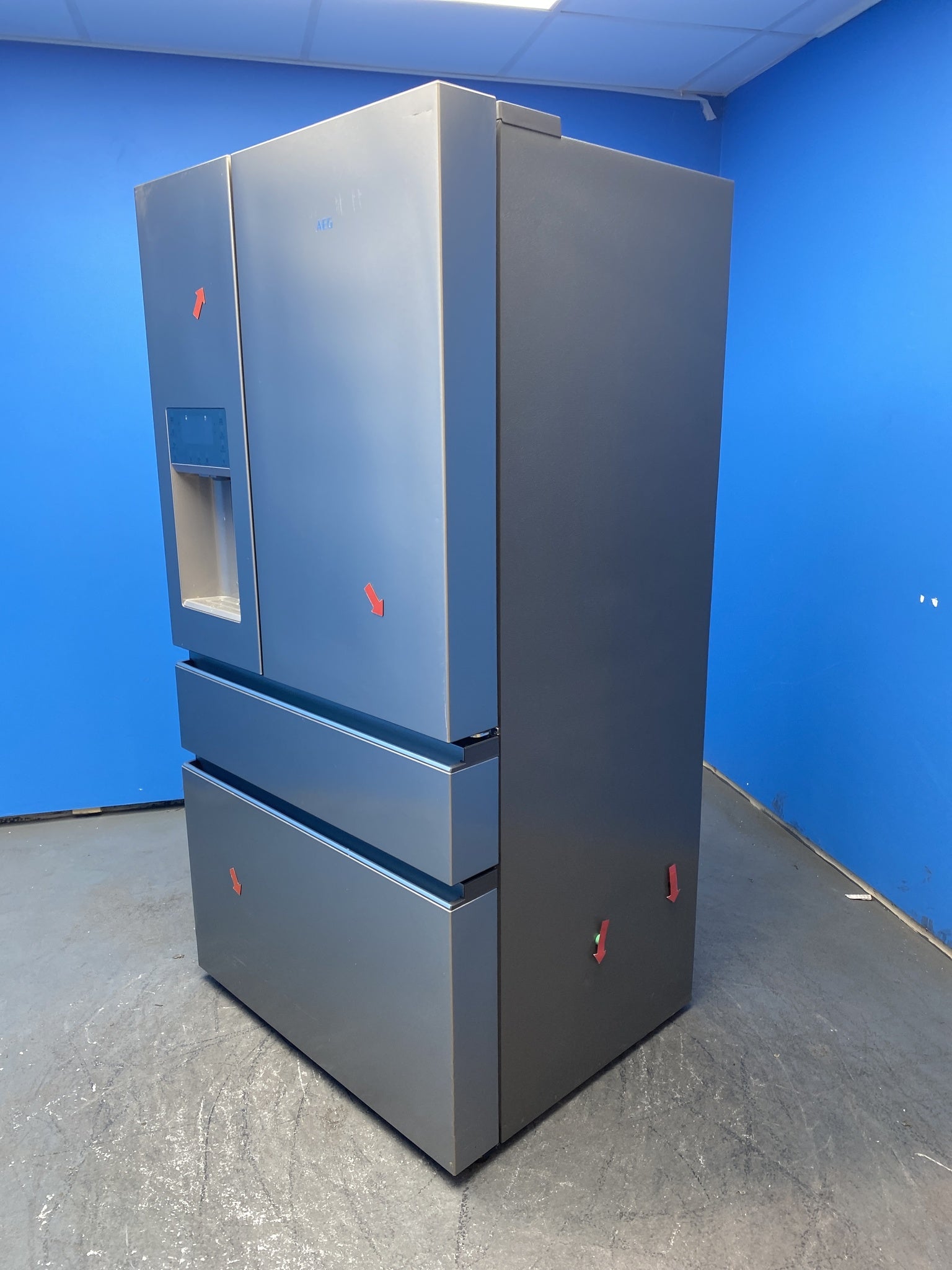 AEG 9000 Series Smart American Fridge Freezer Stainless Steel