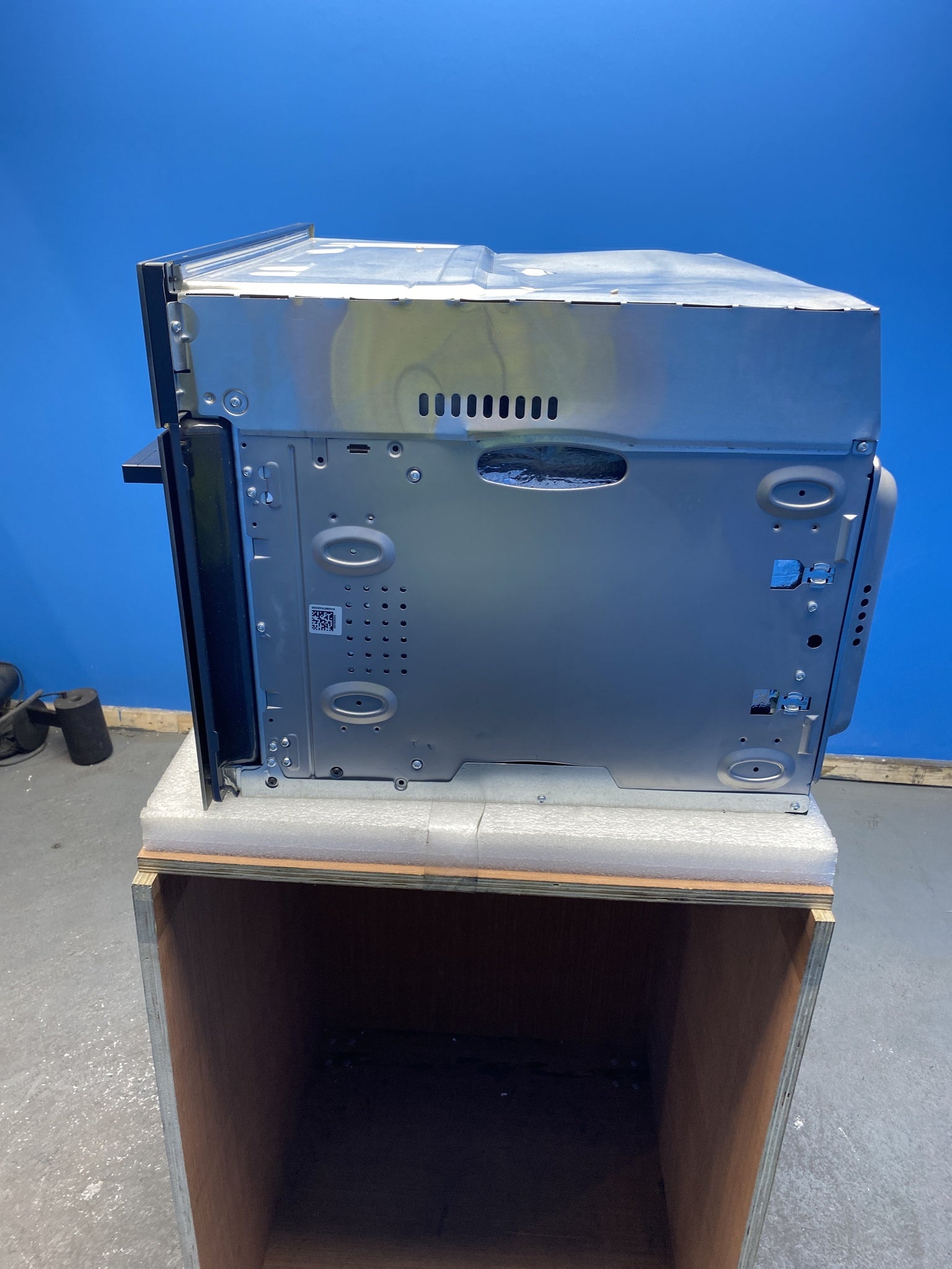 AEG 43L Built In Combi Microwave Matte Black