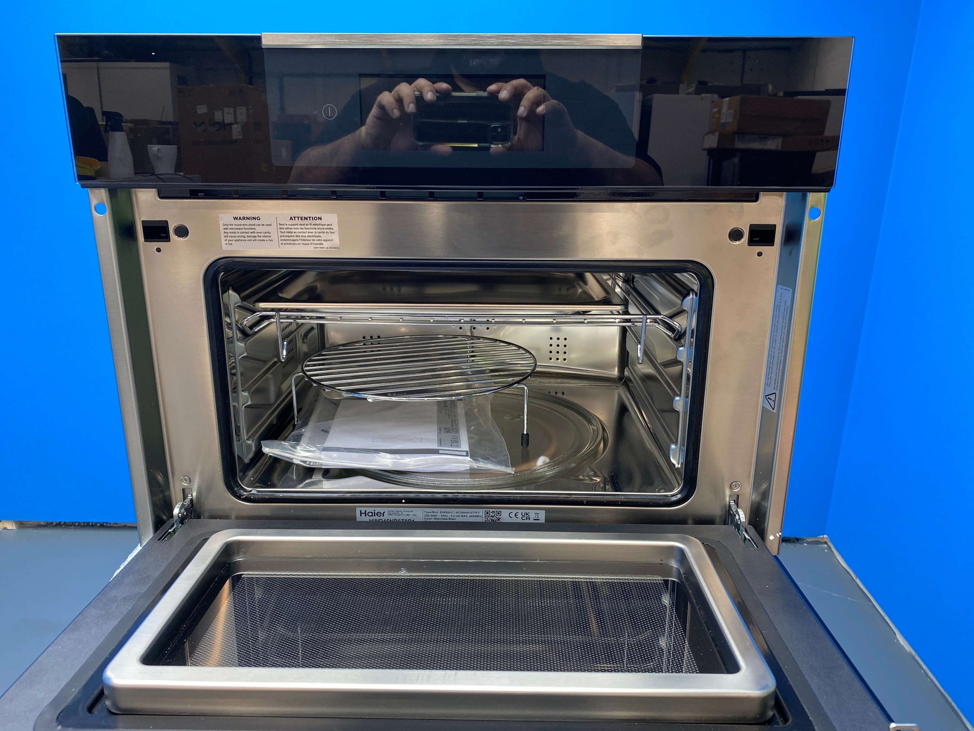 Haier HWO45NB6T0B1 Built-in Series 6 34 Litre 900w Microwave