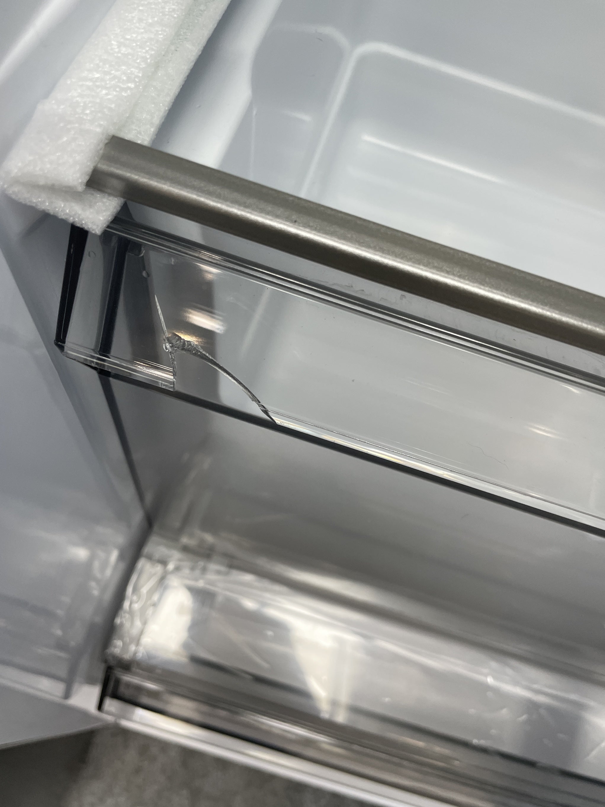 #GRC-136-282 - Samsung RS90F66BEFEU Family Hub American Fridge Freezer