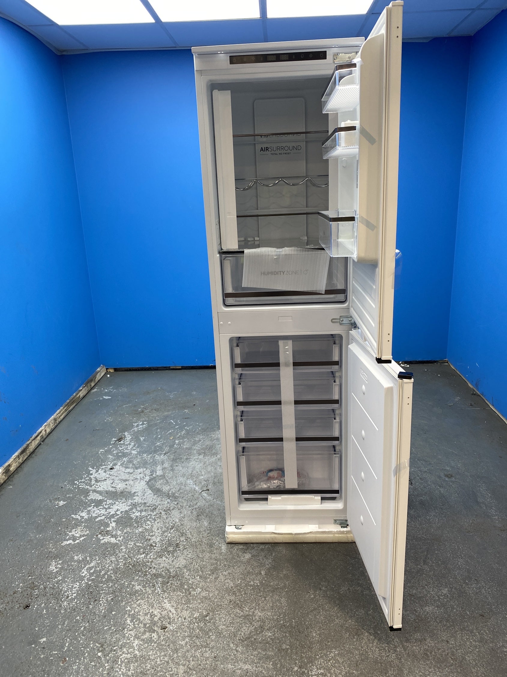 #GRC-157-079 - Haier HB50T618FMK Built-In No Frost Fridge Freezer