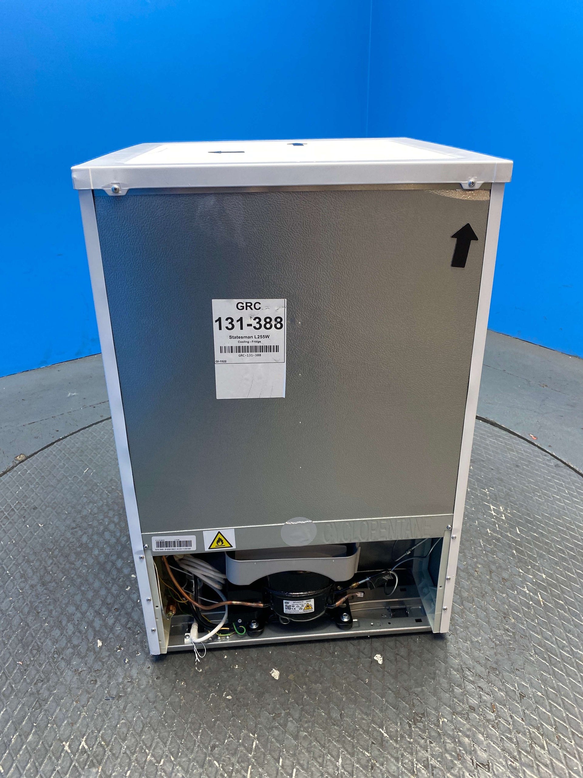Statesman L255W 113 Litre 55cm Under Counter Fridge