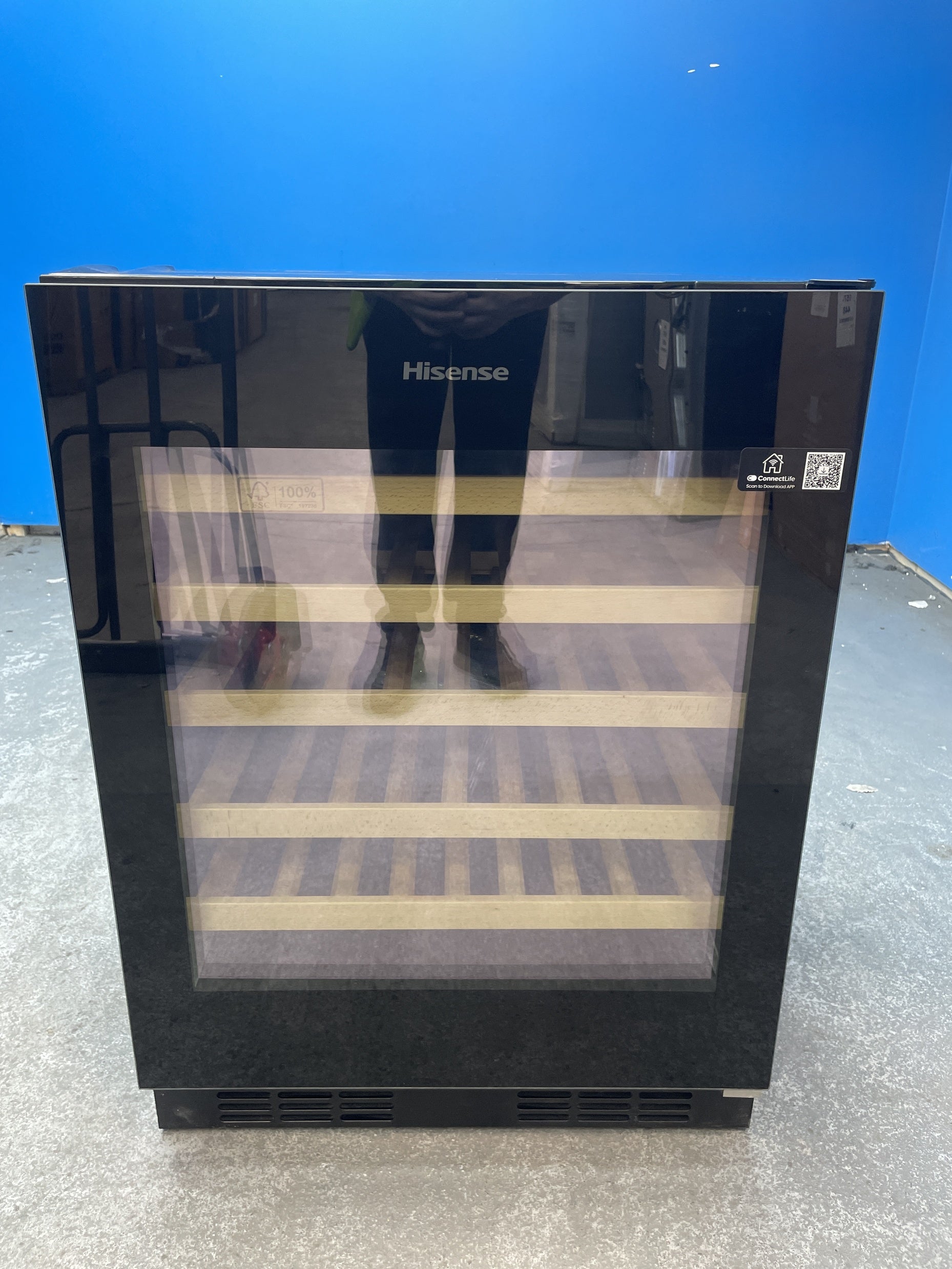 #GRC-158-056 - Hisense RW3N132GSLF Built-In 46 Bottles Wine Cooler