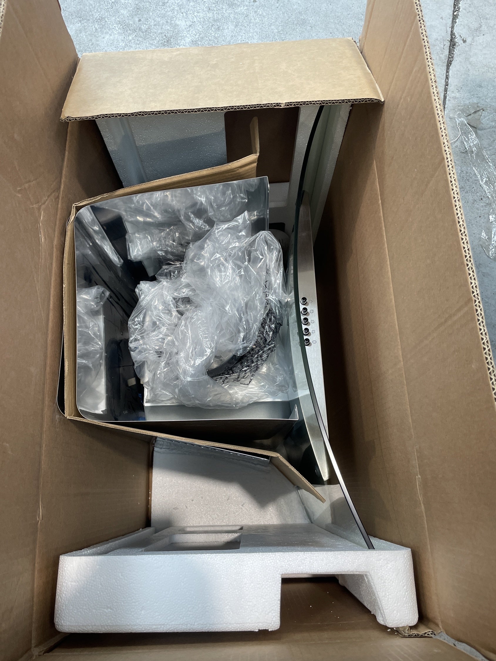 #GRC-156-204 - Candy CGM70NX/1 70cm Curved Glass Chimney Cooker Hood