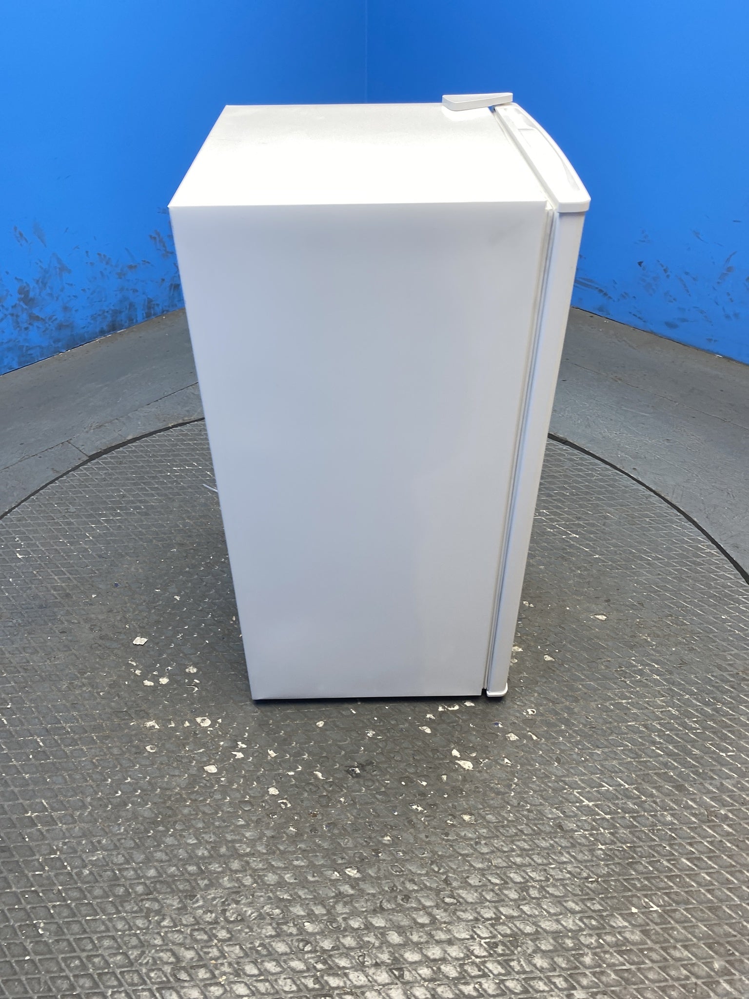 Comfee RCU60WH2(E) 60L Under Counter Freezer