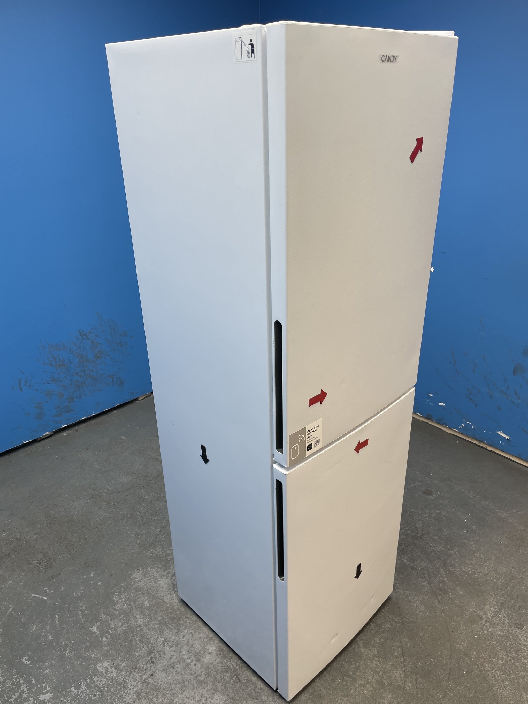 #GRC-155-065 - Candy CCT3L517EWK 252 Litre Combi Fridge Freezer