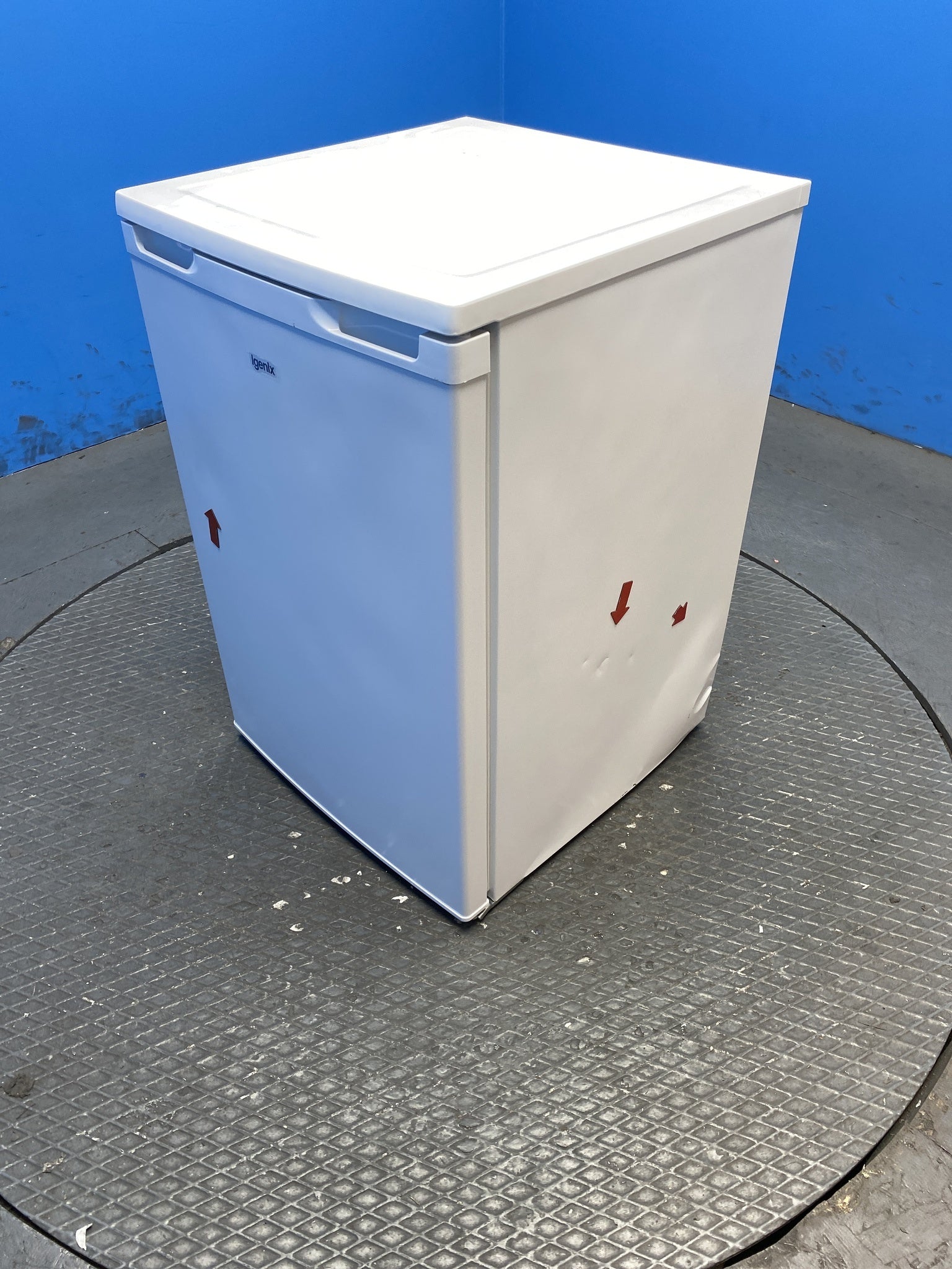Igenix IG255W 136 Litre Under Counter Fridge