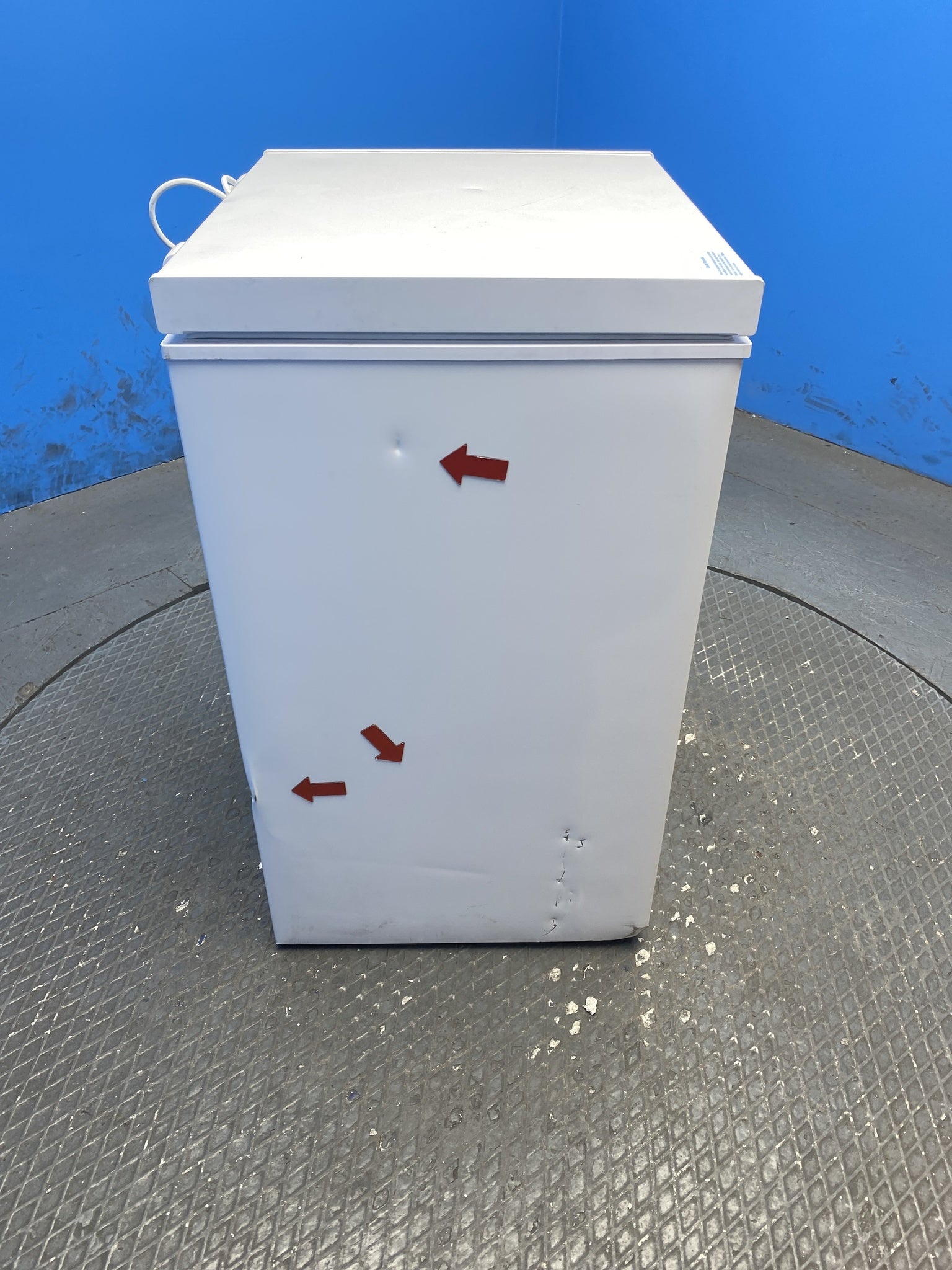 COMFEE' RCC100WH2E 99L Chest Freezer with Digital Control