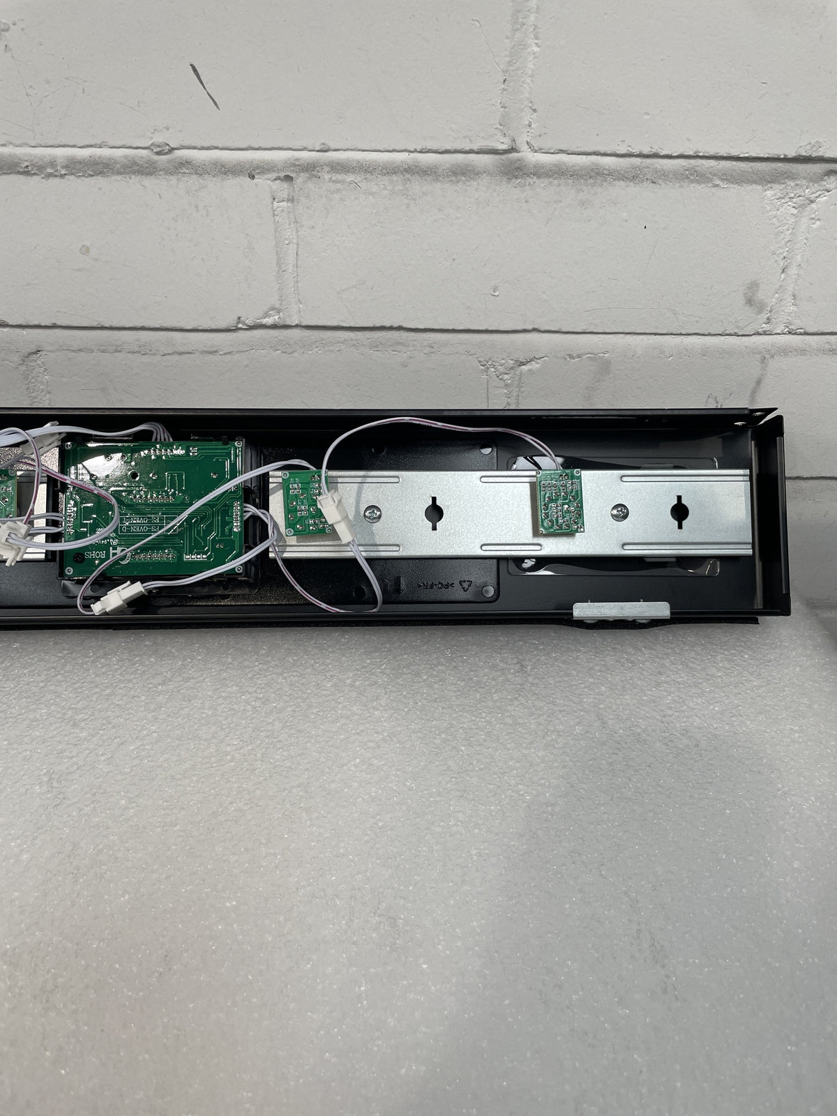 #GRC-156-643 - Hisense HDCEIT6C20B Electric Oven PCB