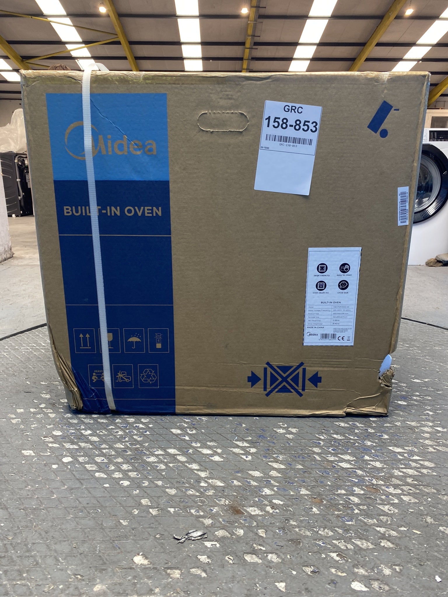 #GRC-158-853 - Midea MBO7NM30D0-SS 70L Built-In Electric Single Oven