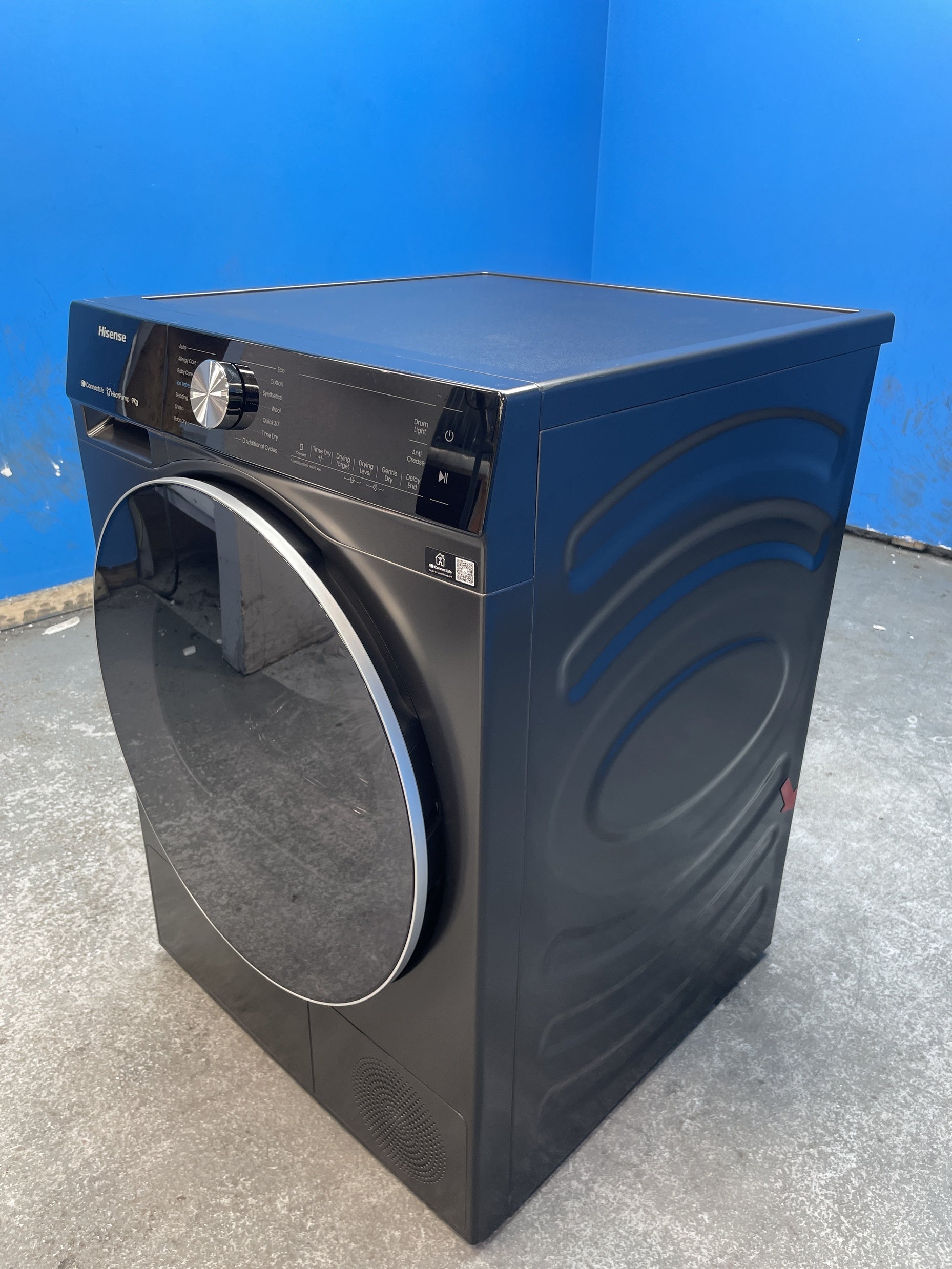 #GRC-158-094 - Hisense DH5S902BB 9kg Heat Pump Tumble Dryer