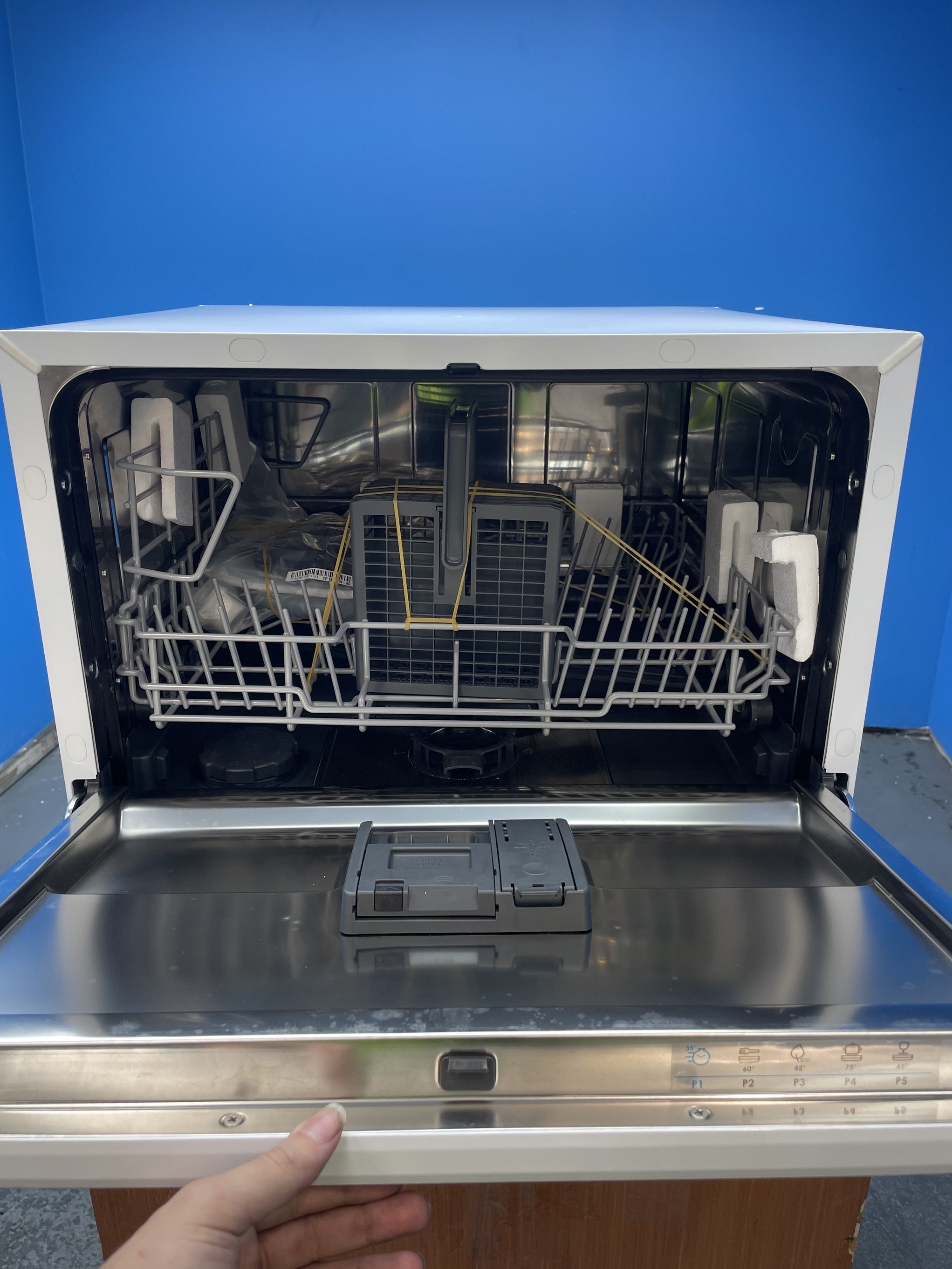 #GRC-157-980 - Candy RapidÓ CP 6E51LW-80 6 Place Setting Tabletop Dishwasher