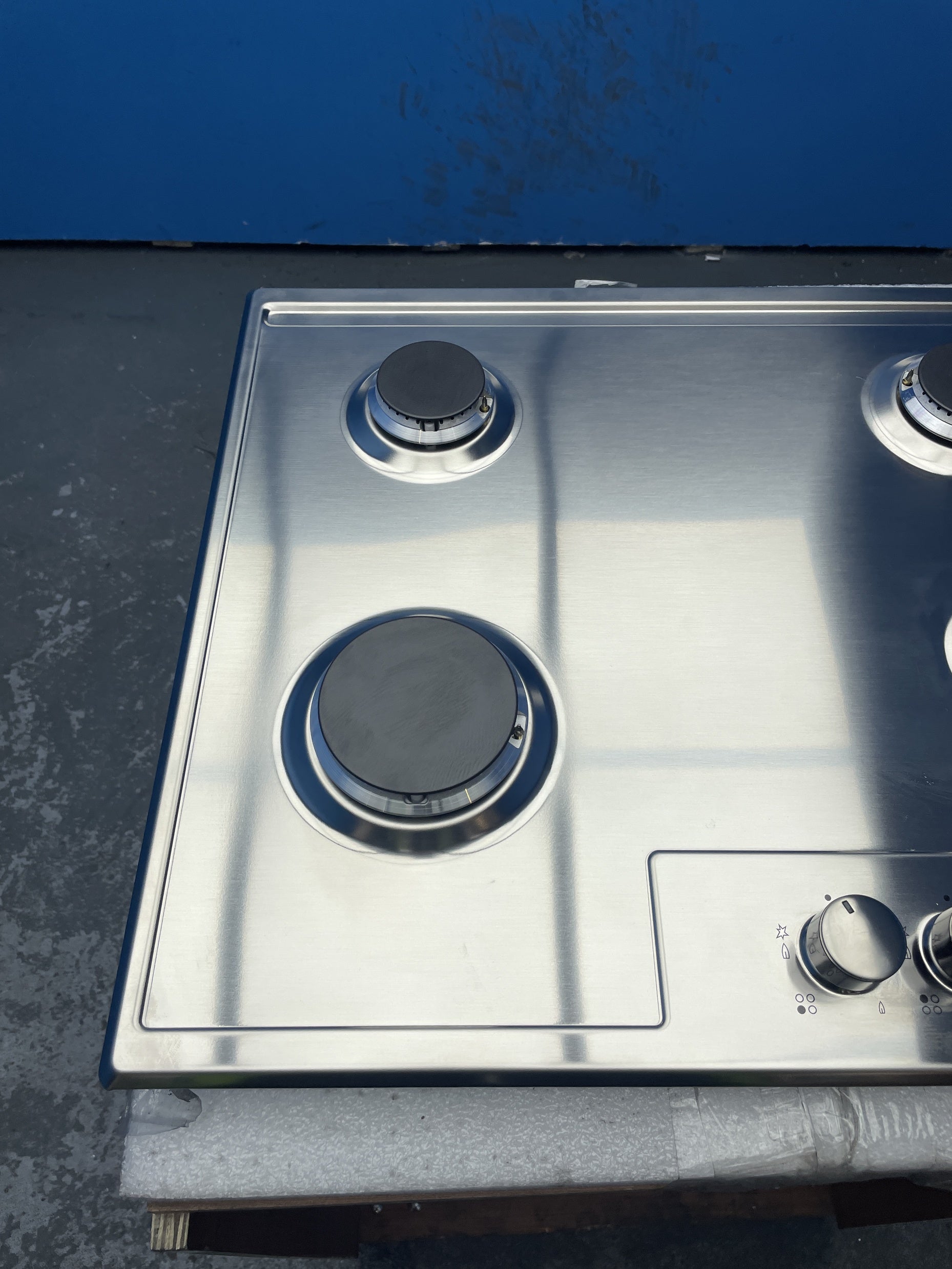 #GRC-155-935 - AEG 3000 Slimline HGE64200SM 60cm 4-Zone SpeedBurn Gas Hob