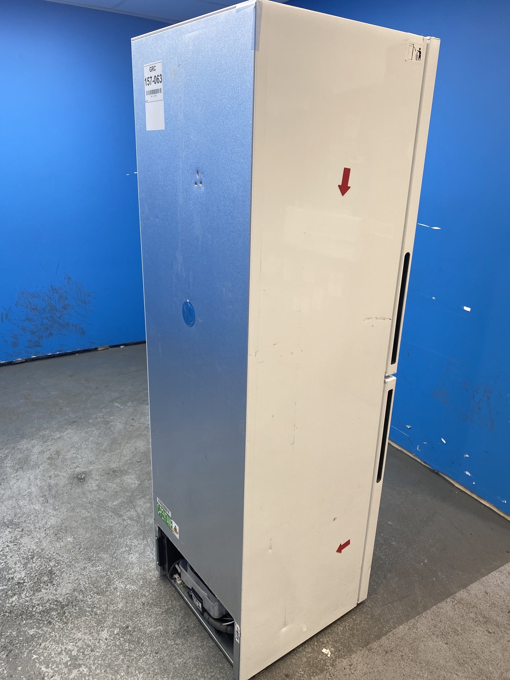 #GRC-157-063 - Hoover HVCT3L517EWKR H-FRIDGE 300 Low Frost Fridge Freezer