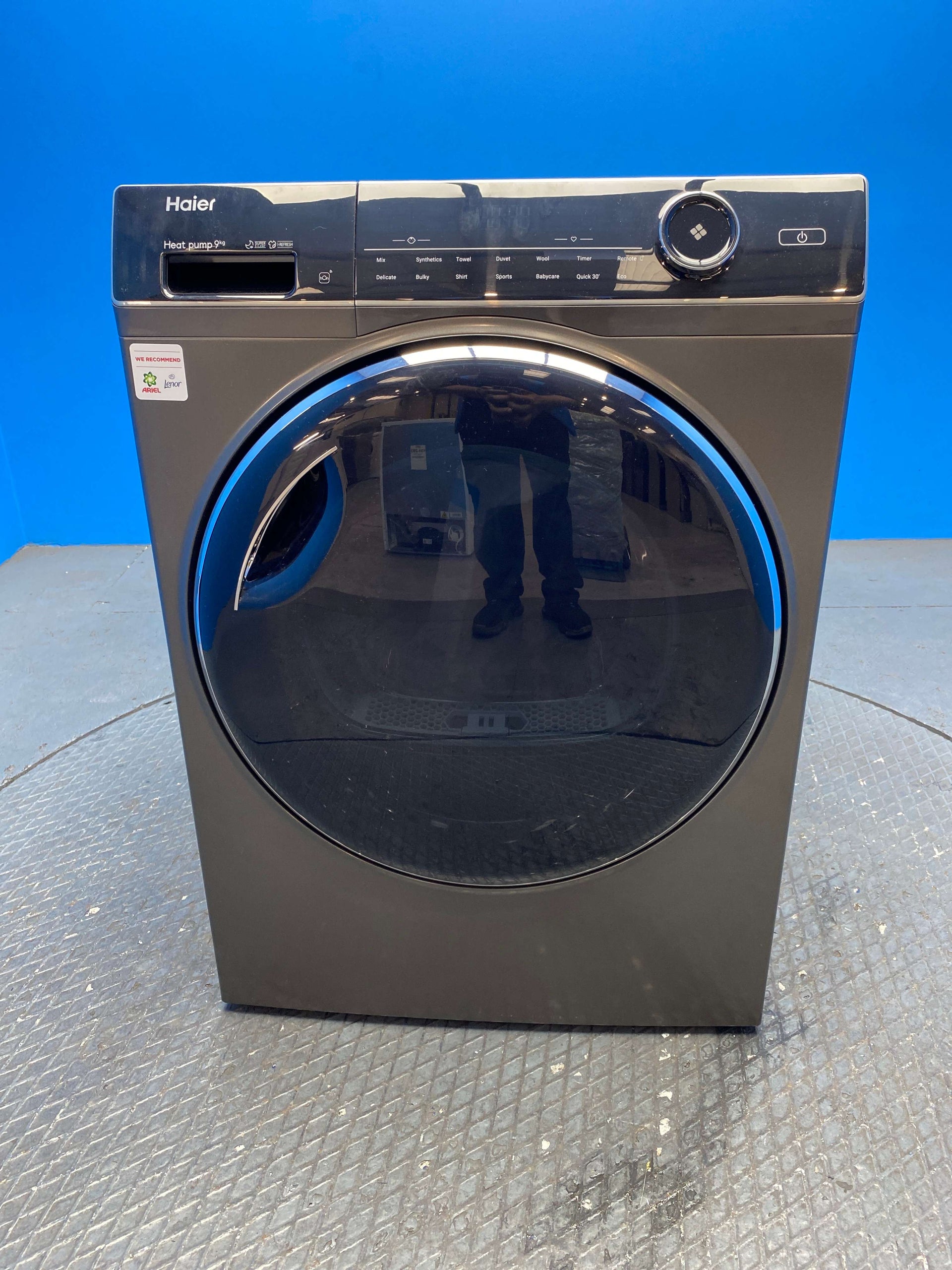 Haier HD90-A3Q979SU1 9kg Heat Pump Tumble Dryer