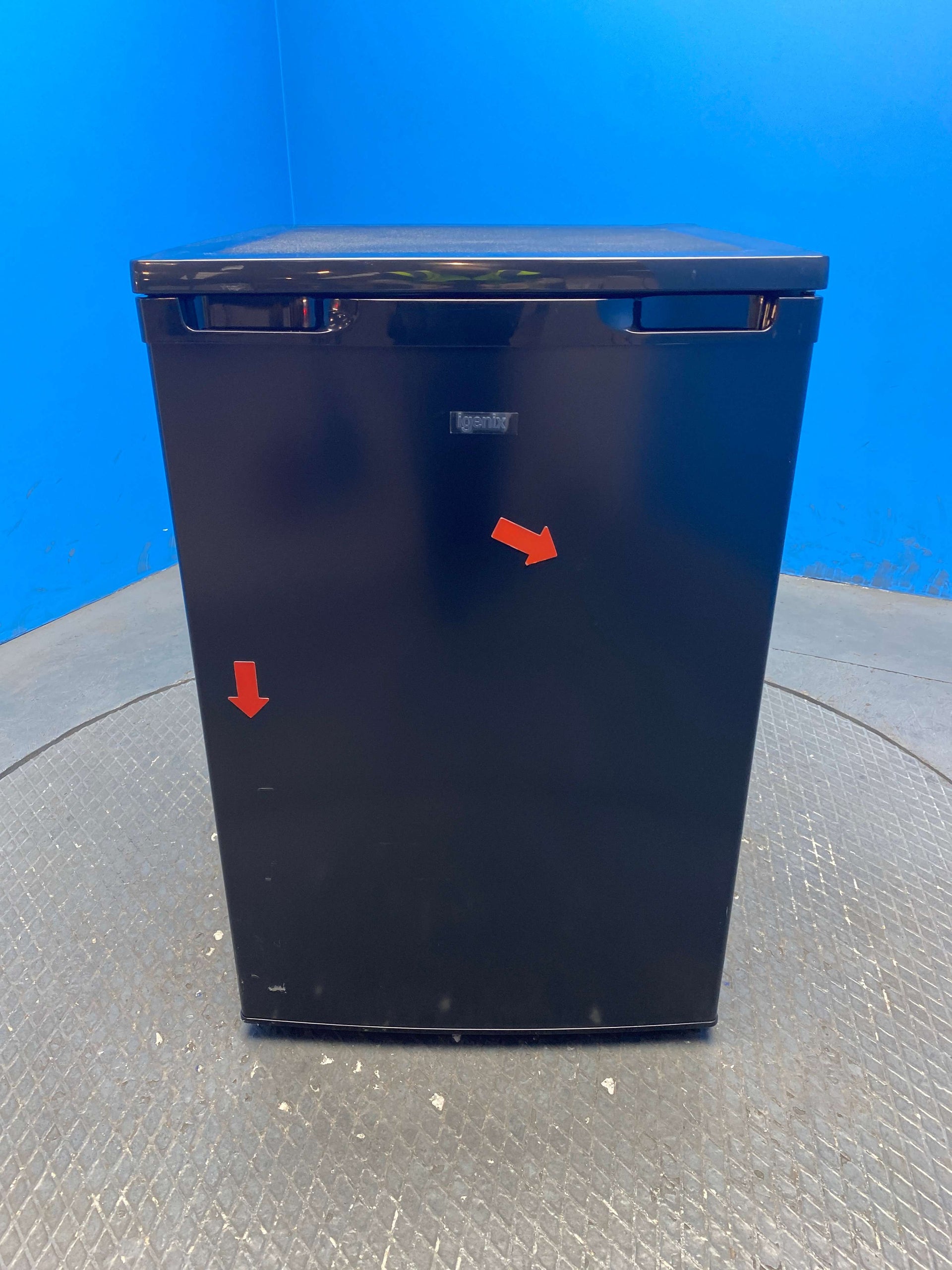 Igenix IG155B 109 Litre Under Counter Fridge with Ice Box