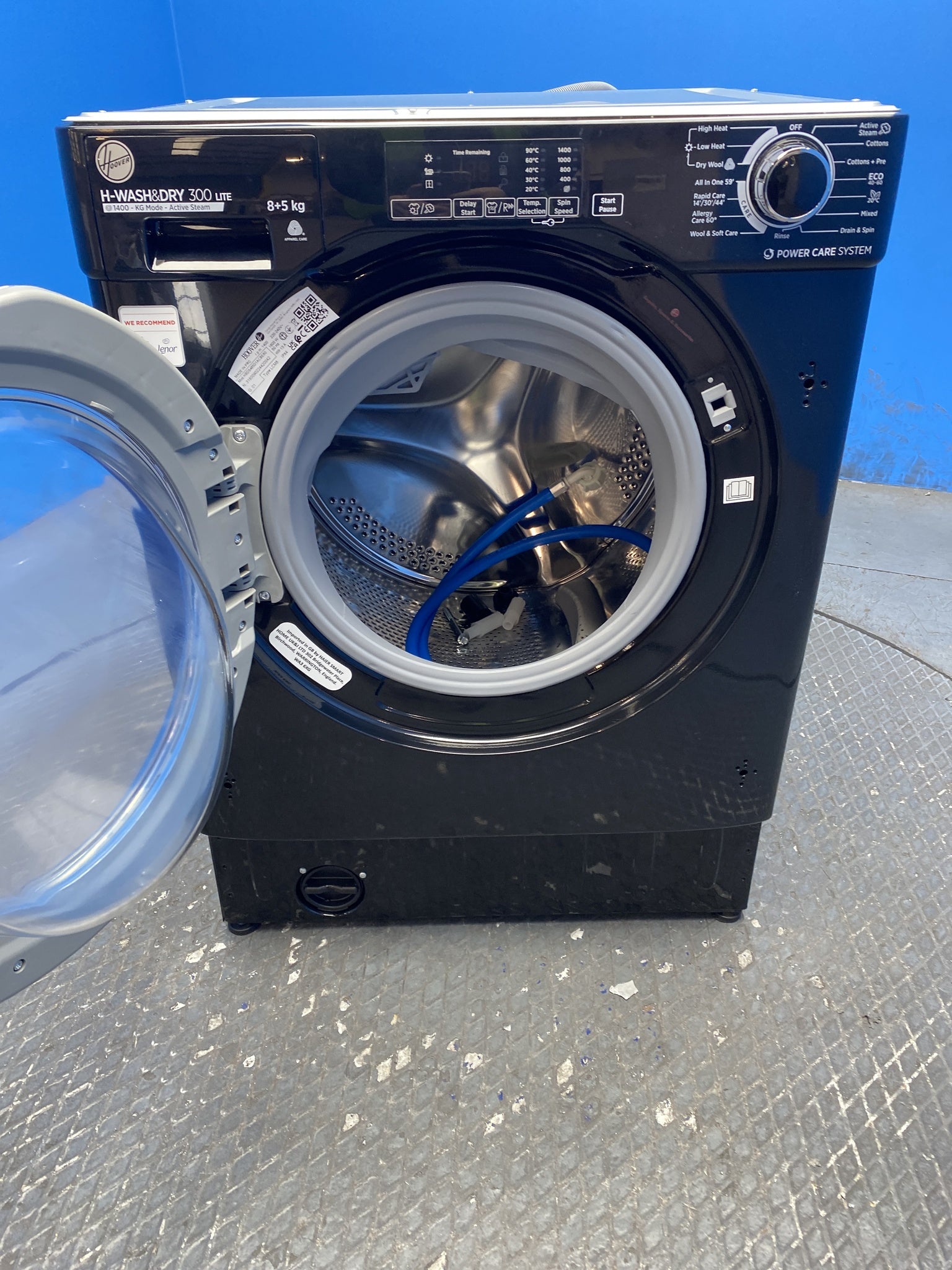 Hoover HBDS485D1ACBE Integrated 8 / 5 kg 1400 Spin Washer Dryer