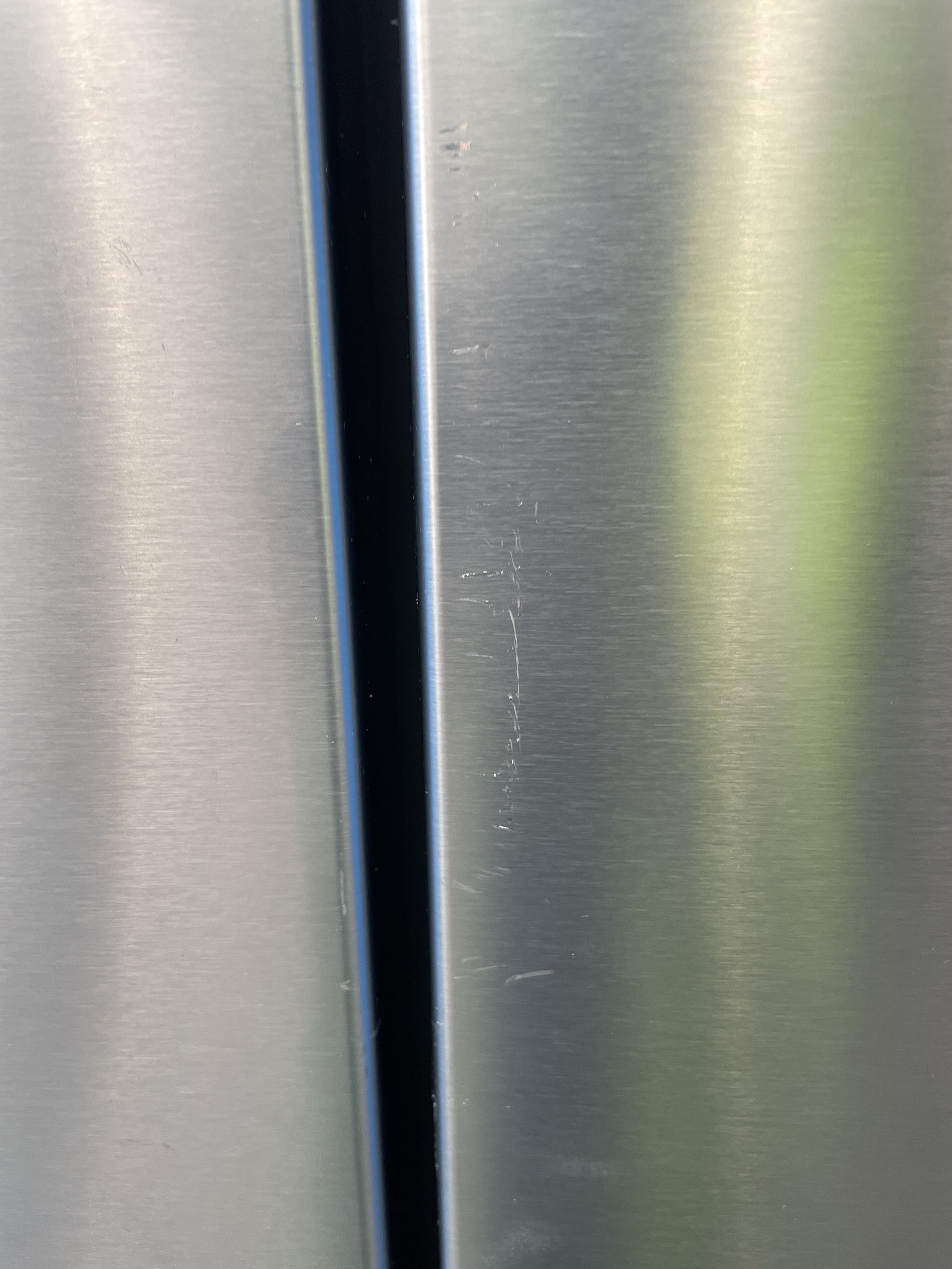 #GRC-158-061 - Hisense PureFlat RQ758N4SWSE Multi Door American Fridge Freezer