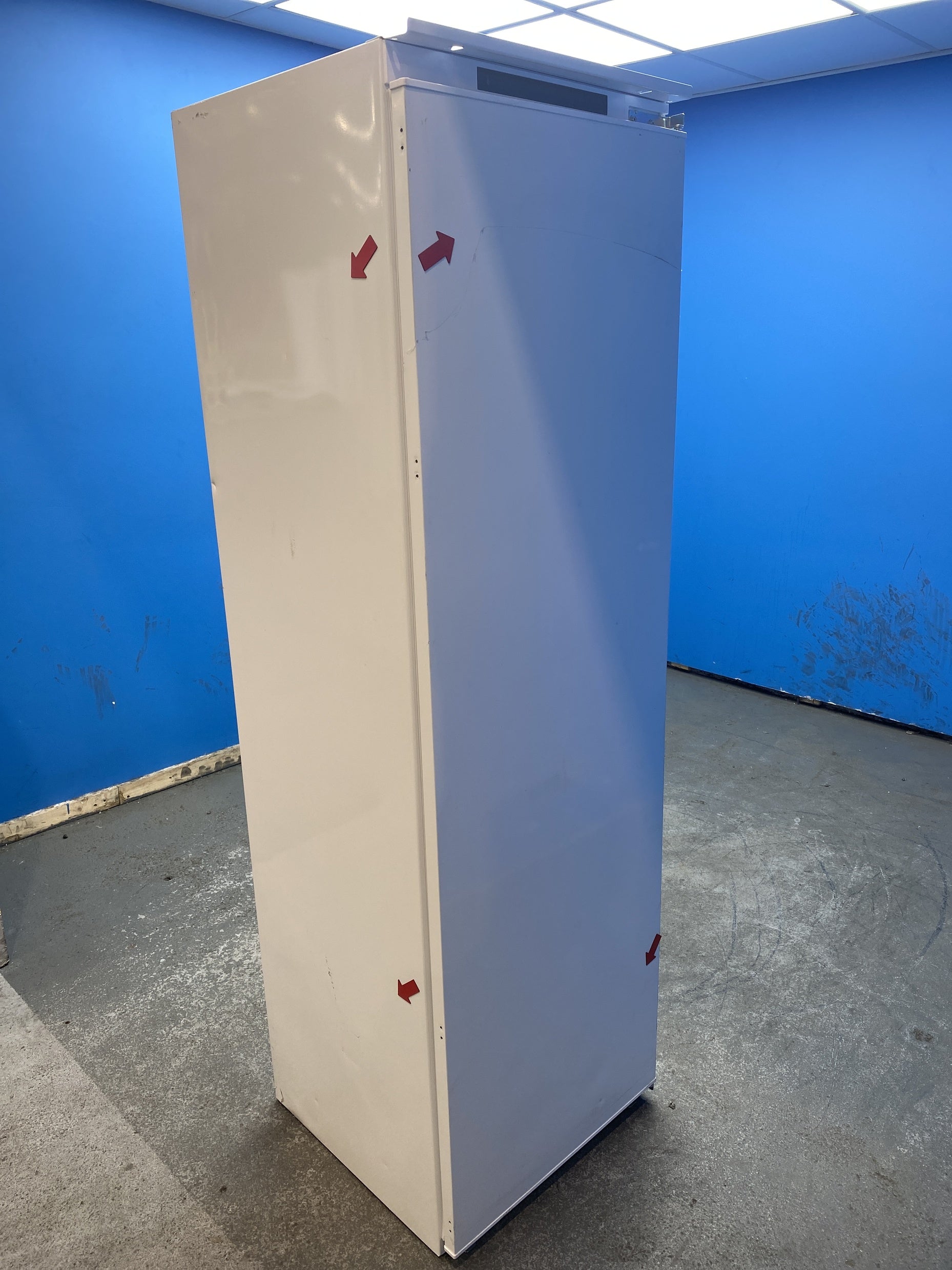 #GRC-145-095 - Haier HFE 172 NF UK Integrated Upright 200 Litre Freezer