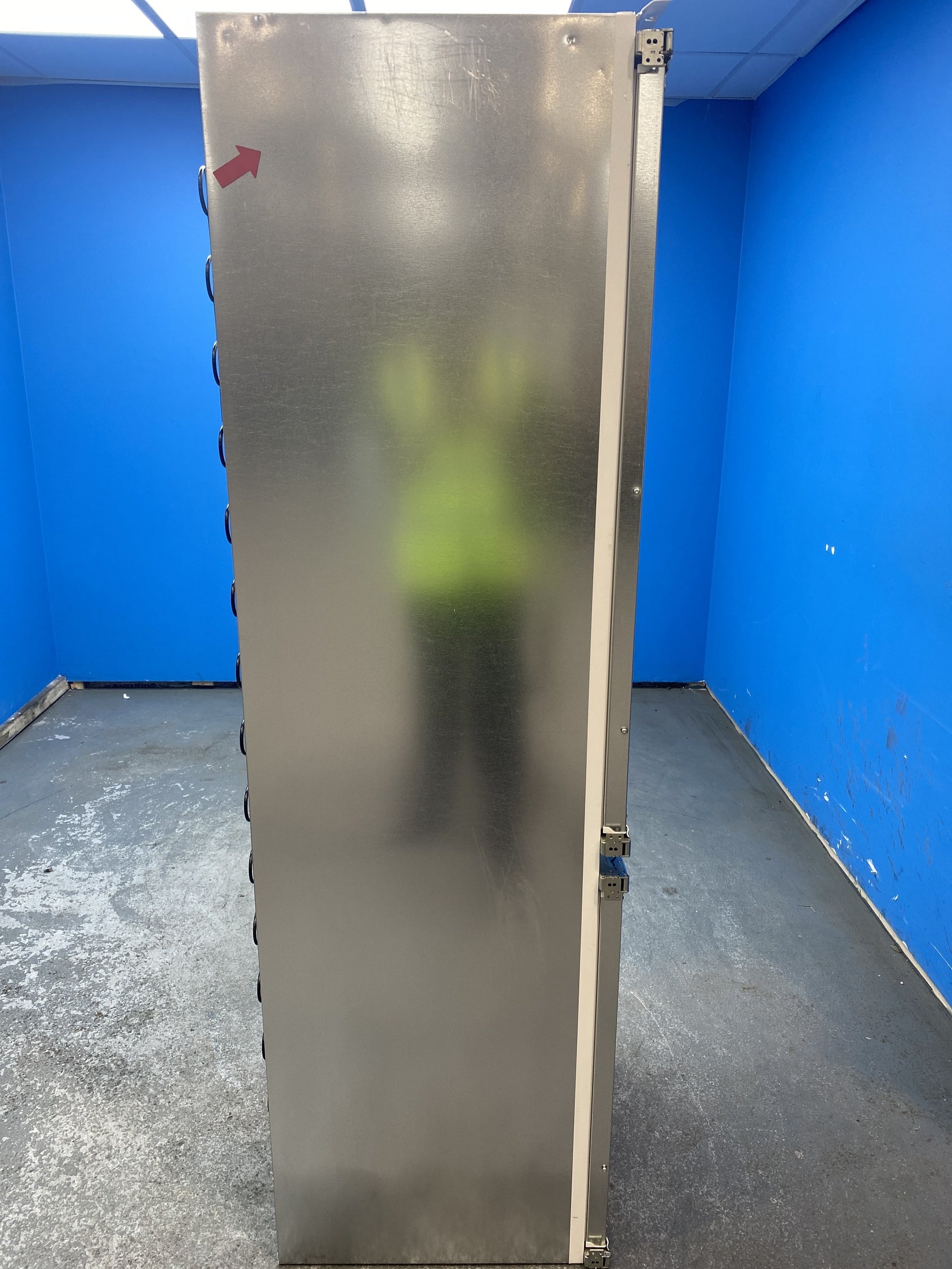 #GRC-157-659 - Bosch KIN86VFE0G Series 4 Integrated Frost Free Fridge Freezer
