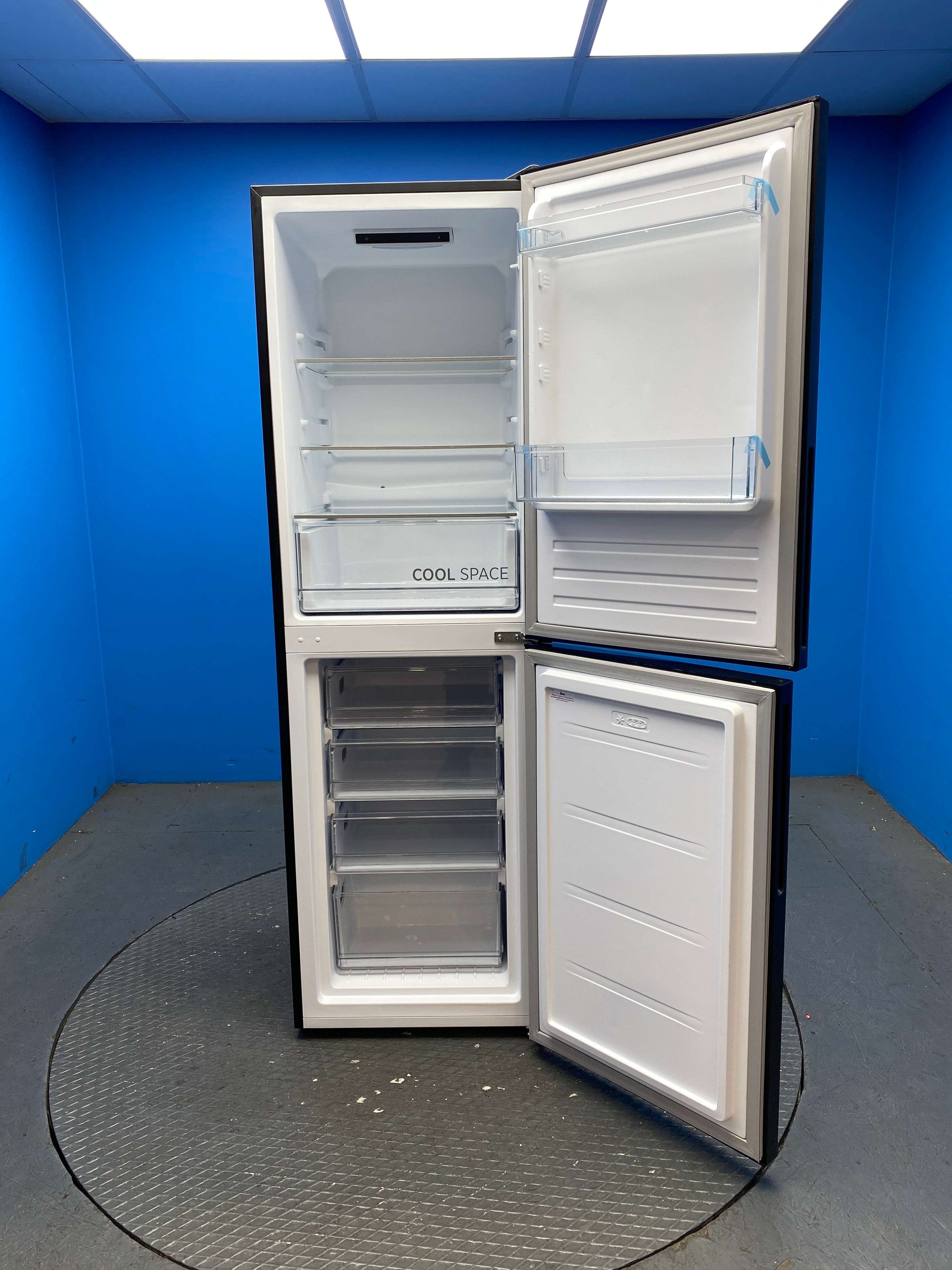 Hoover HOCT3L517EBK 252 Litre Combi Fridge Freezer