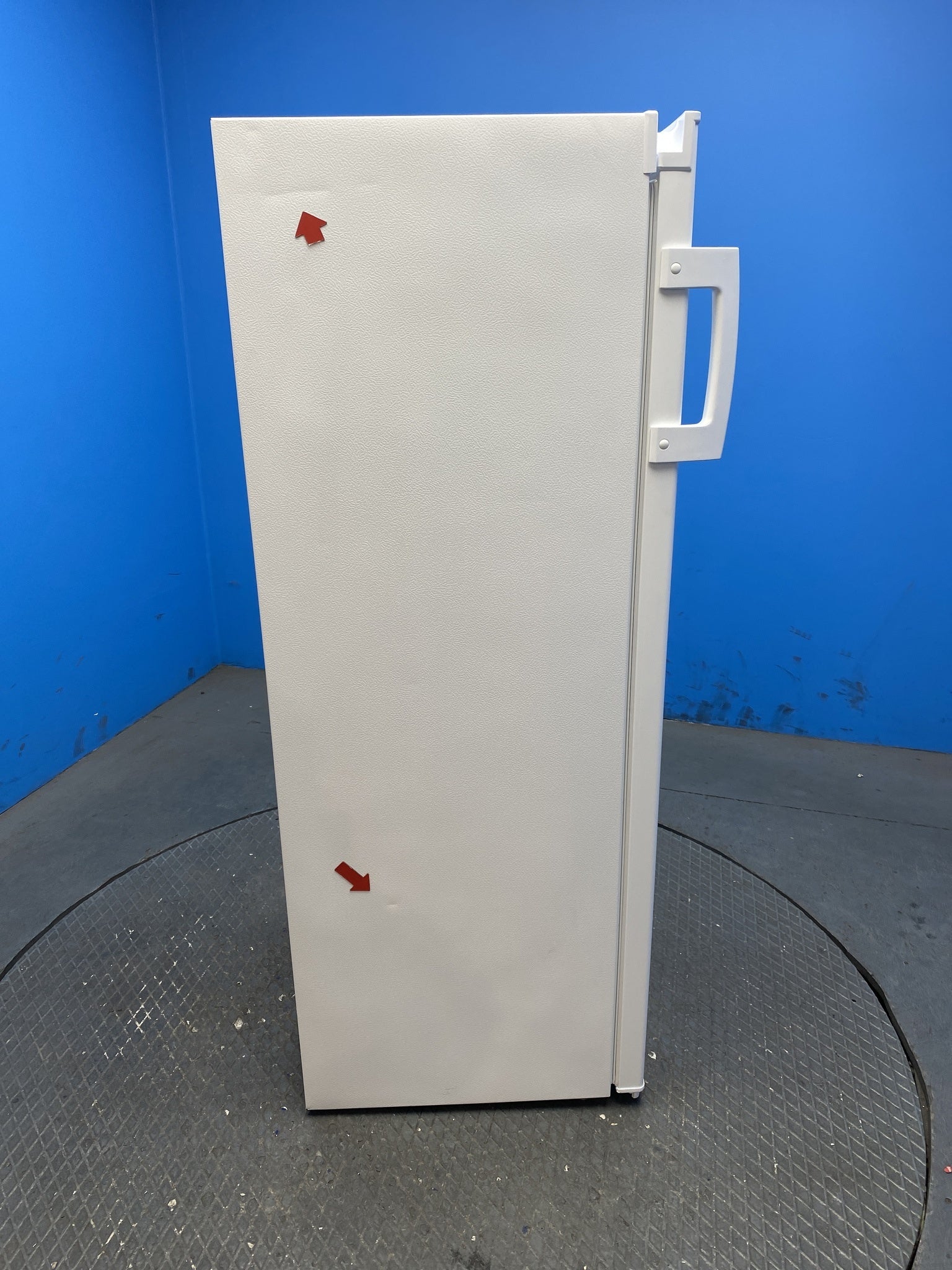 Statesman TL235LWE 235L Tall Larder Fridge