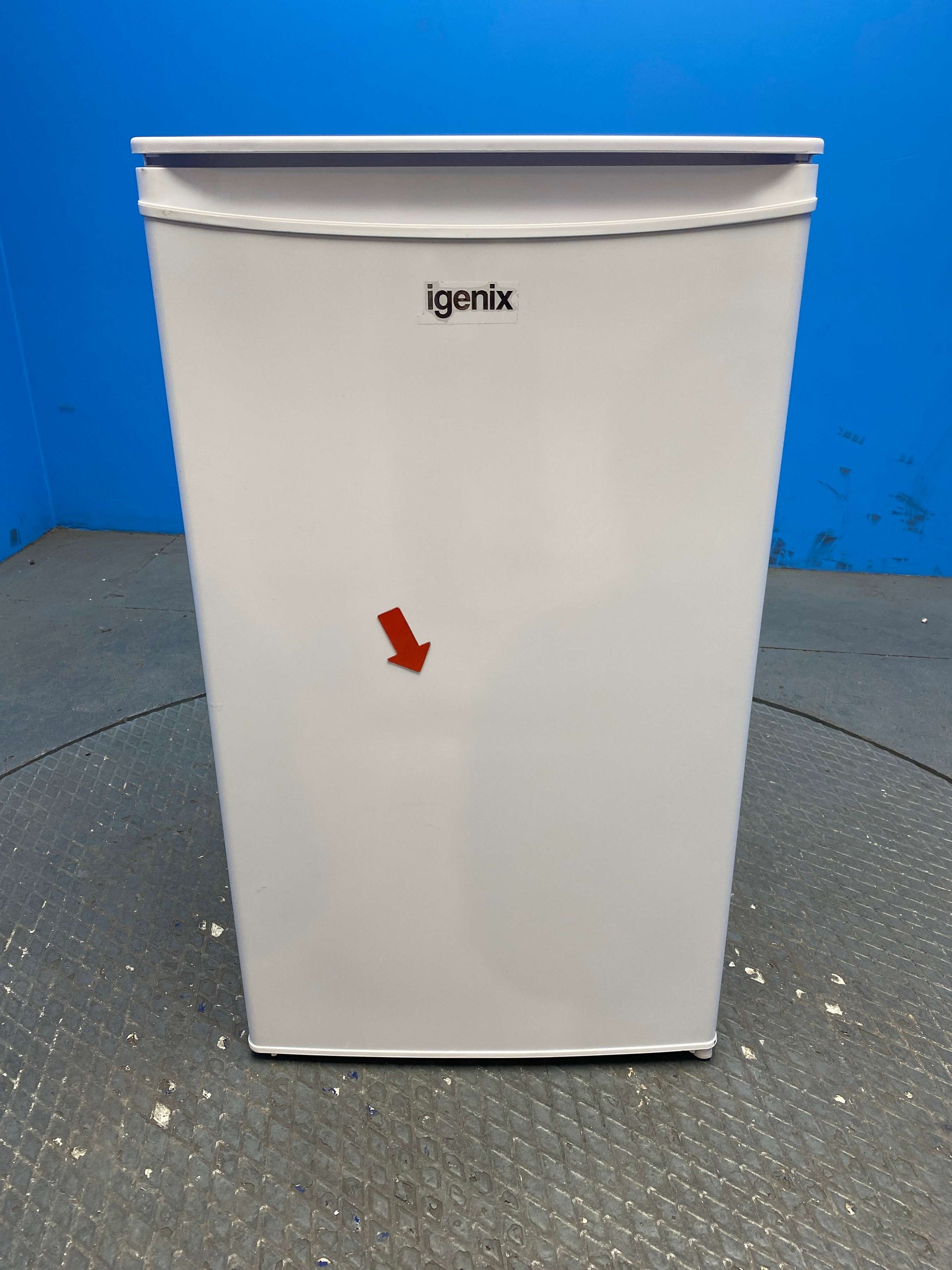 Igenix IG3920 91L Undercounter Fridge with Icebox