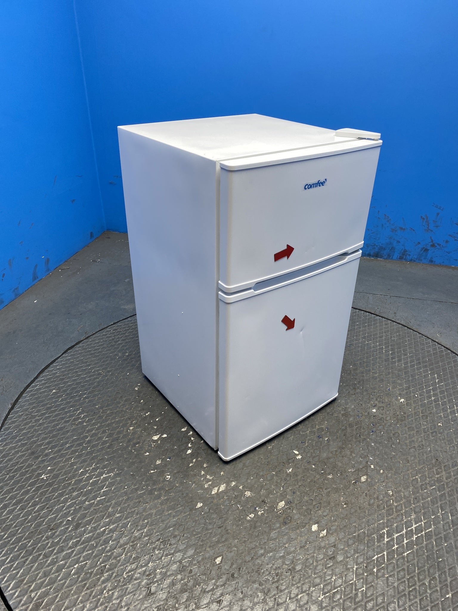 COMFEE’ RCT87WH2(E) 87L Under Counter Fridge Freezer