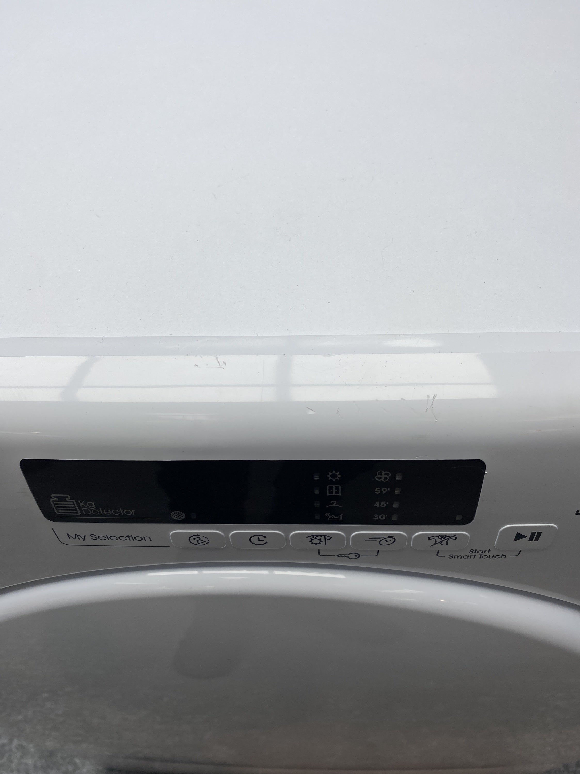 #GRC-156-031 - Candy CSEV9DF 9kg Vented Smart Tumble Dryer