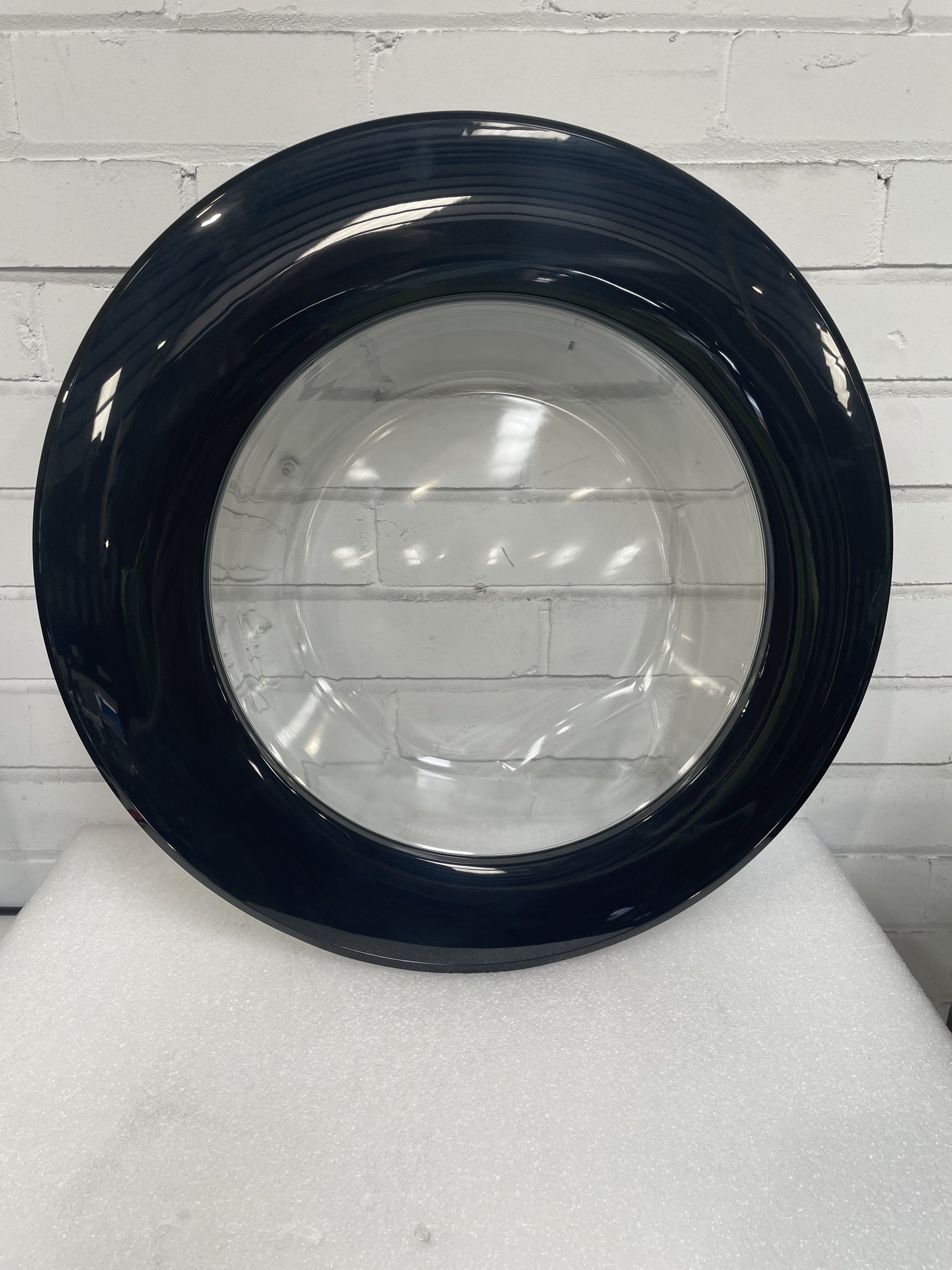 #GRC-156-672 - Haier HW90-BP14357TU1 Washing Machine Door