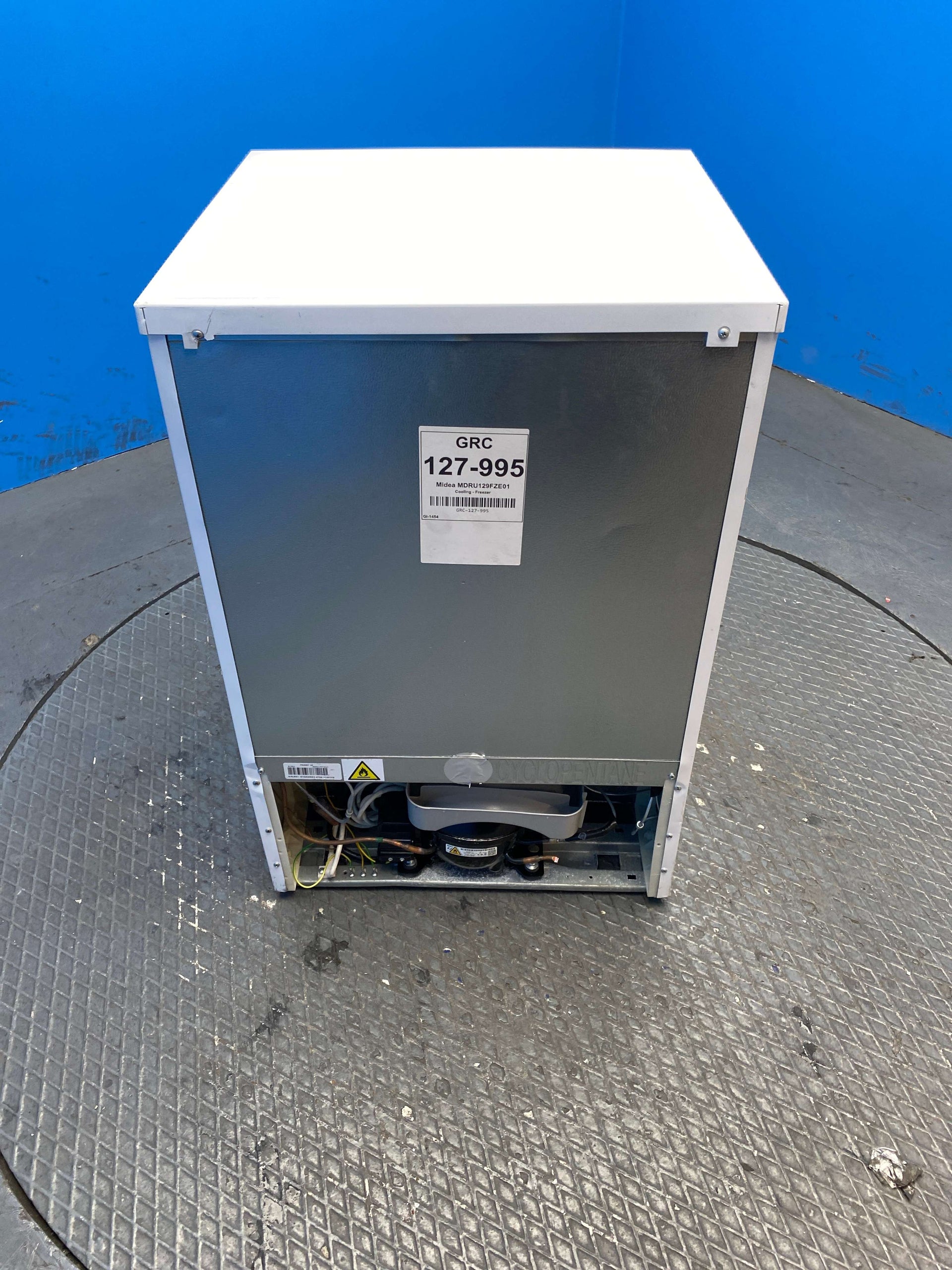 Midea MDRU129FZE01 83L Under Counter Freezer