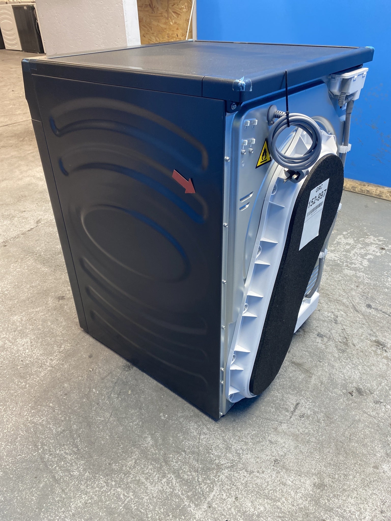 #GRC-152-997 - Hisense DH5S902BB 9kg Heat Pump Tumble Dryer