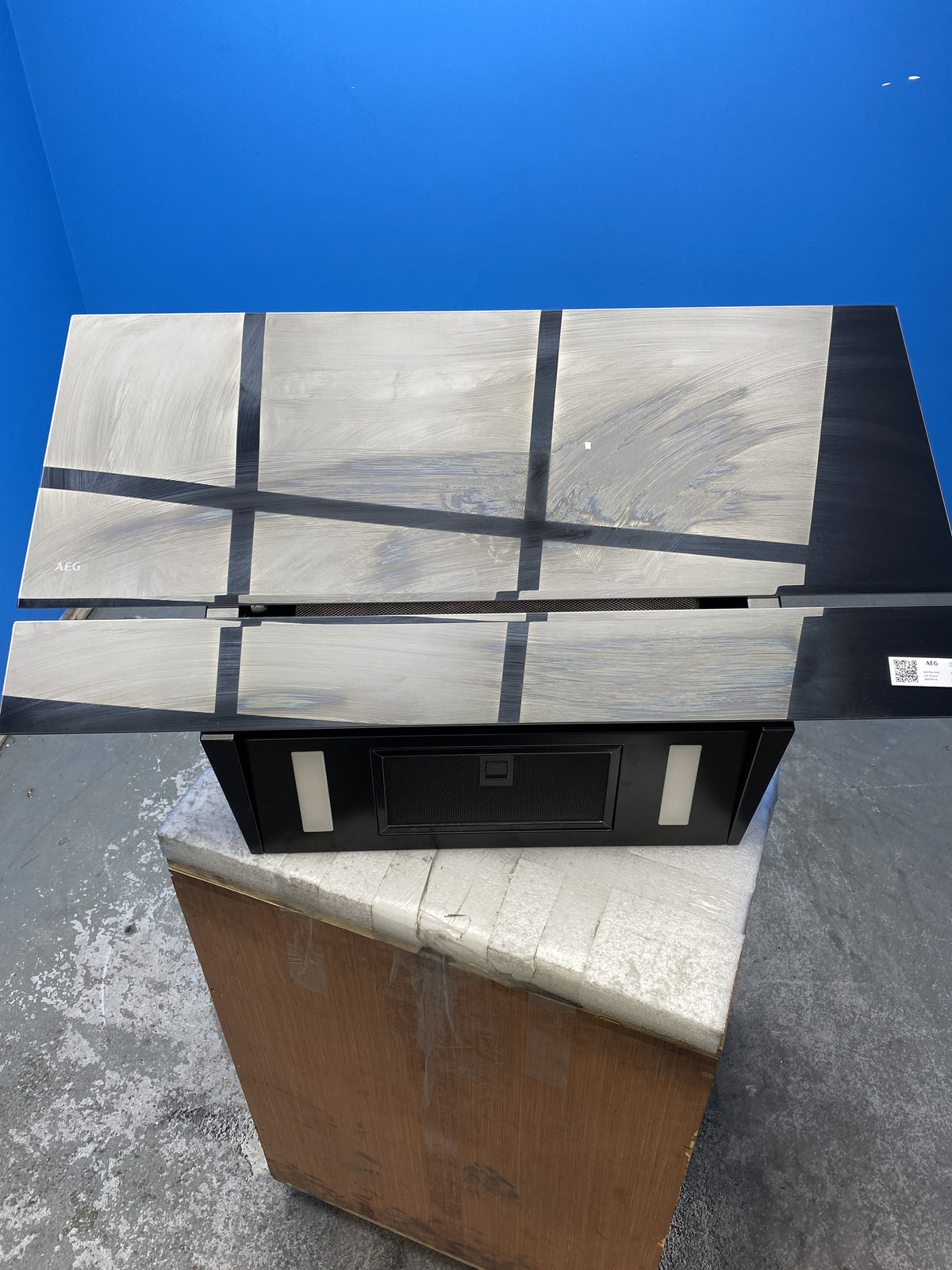 #GRC-158-197 - AEG 8000 AuroraTech NDV8791CB Built-in Angled Cooker Hood
