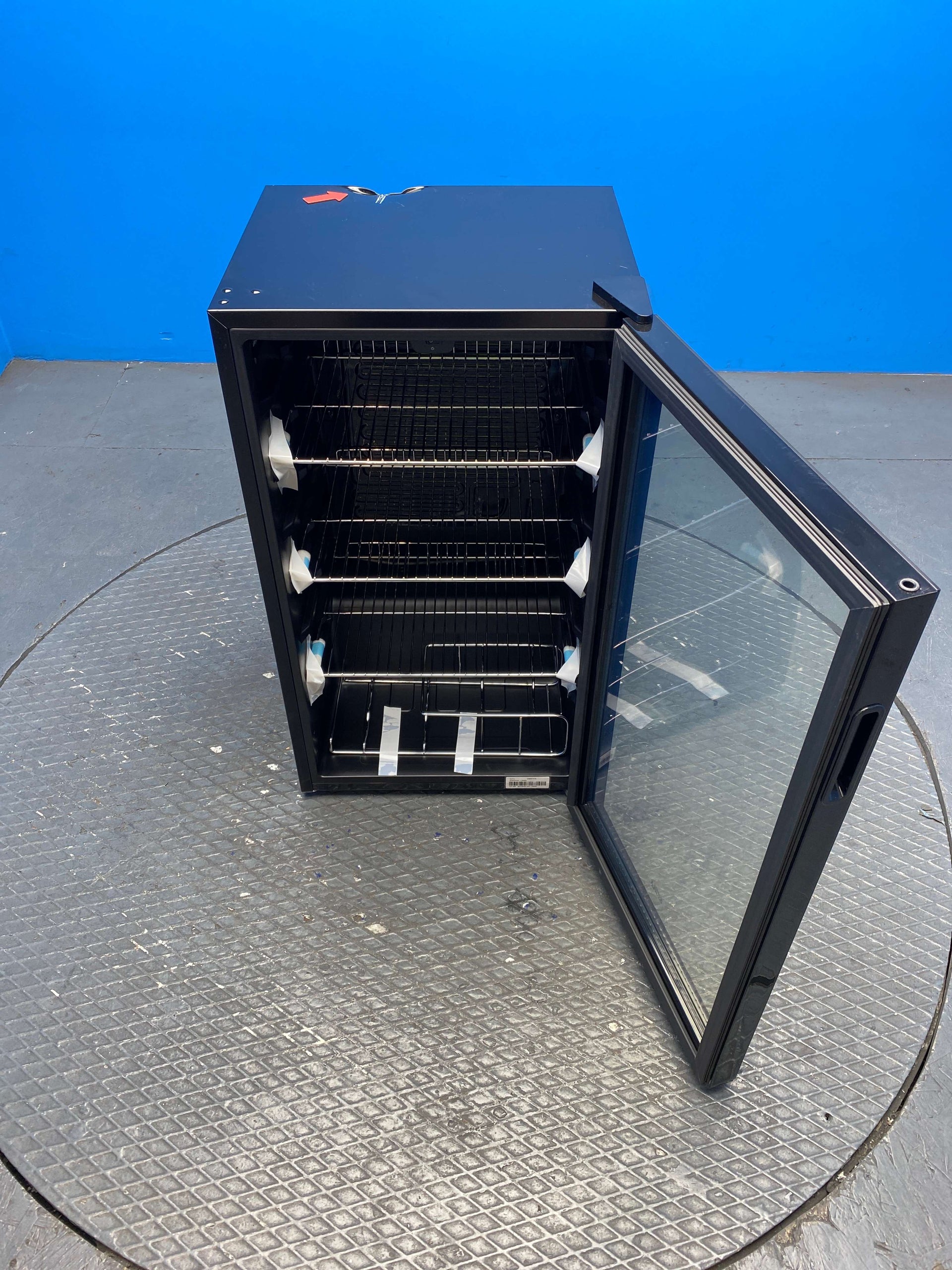 Kuhla K48BC101B Black 93L Beverage Cooler